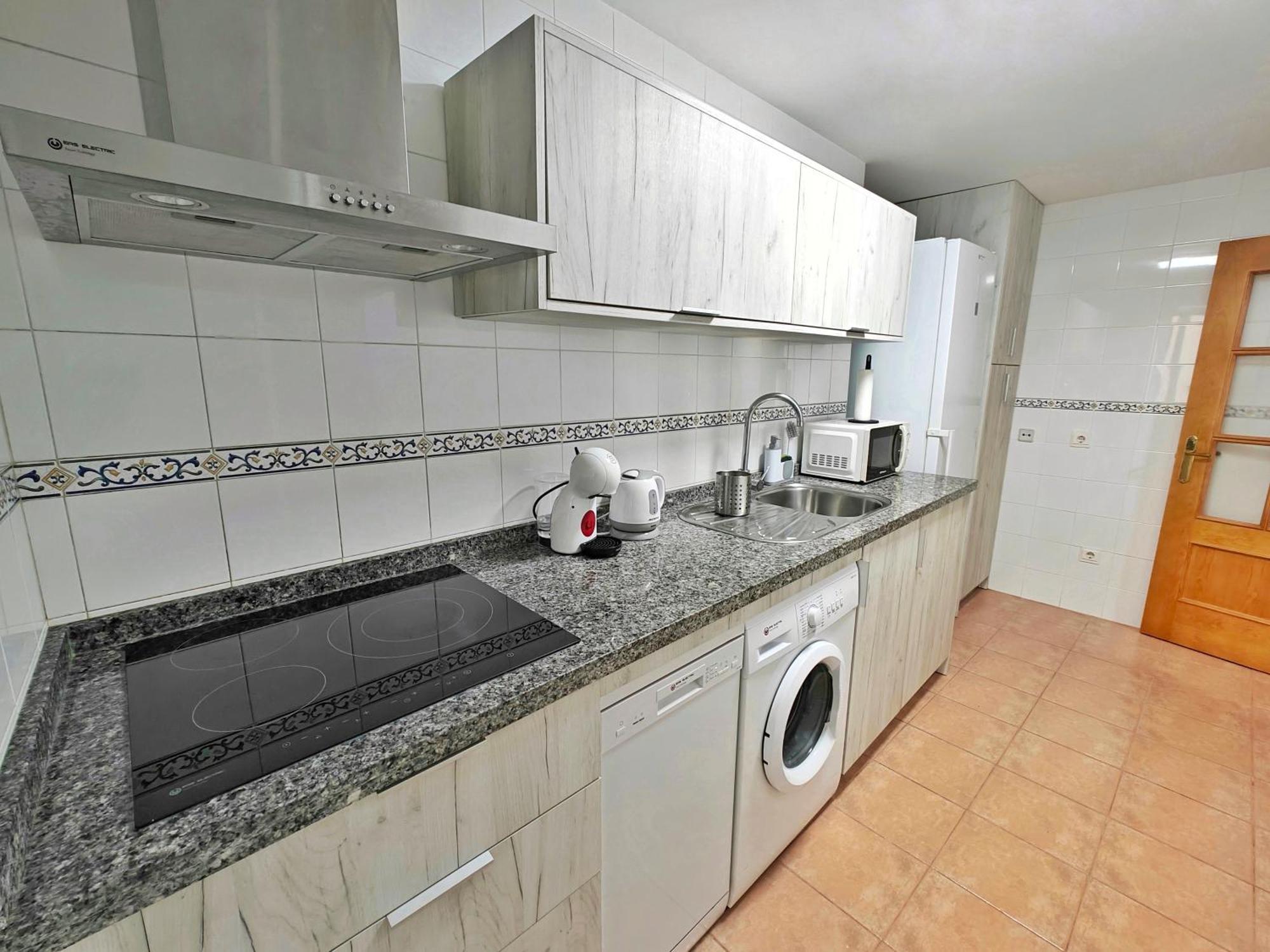 Moderno Piso Centrico 3 Junto Al Mar Apartamento Estepona