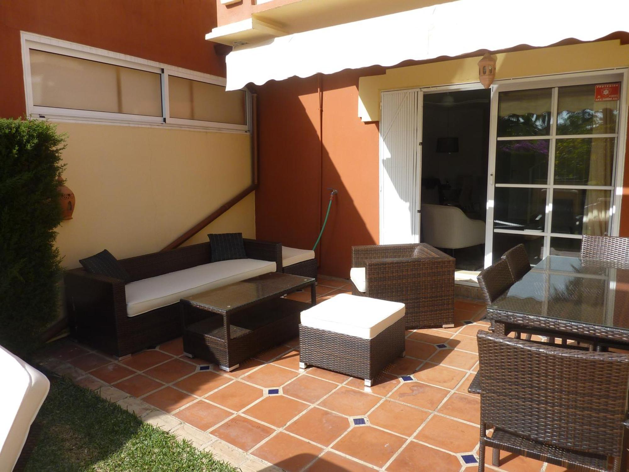 1264: 3 Bed Townhouse In Monte Biarritz Paraiso Estepona