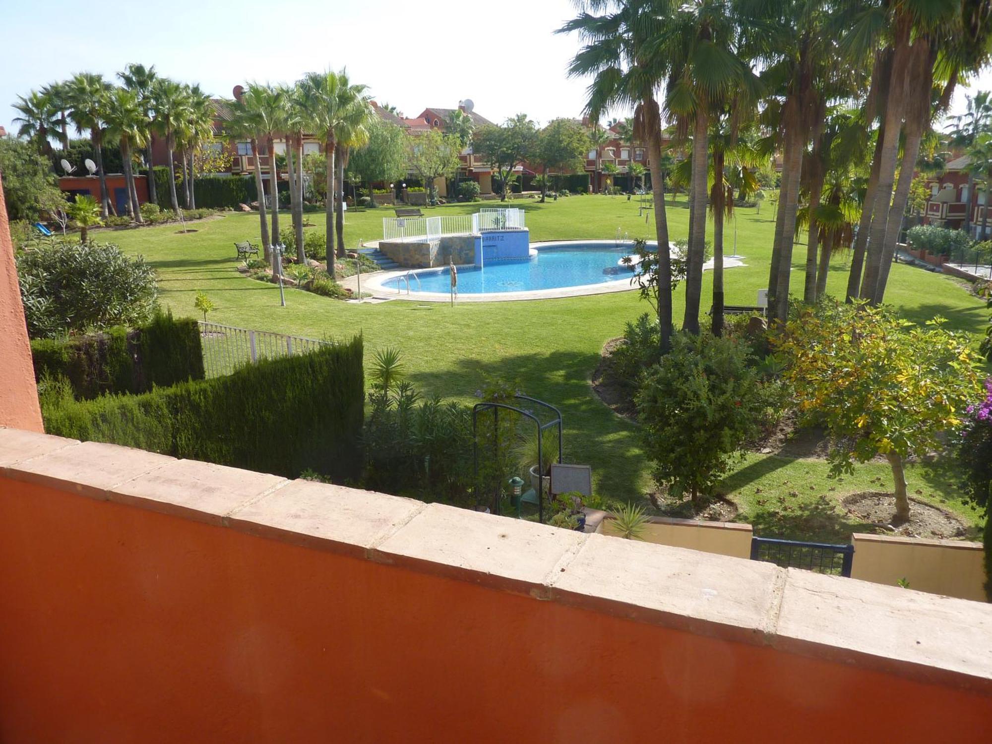 1264: 3 Bed Townhouse In Monte Biarritz Paraiso *