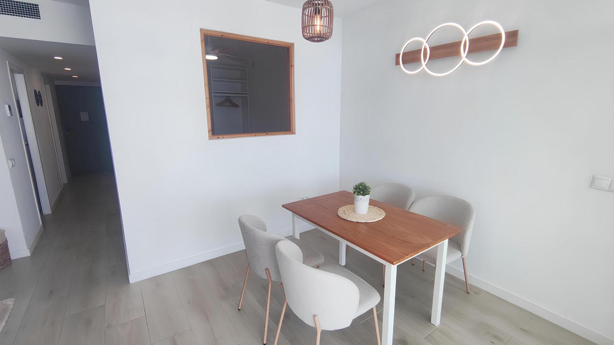 Exclusive Sea View Ehhouse Apartment Estepona