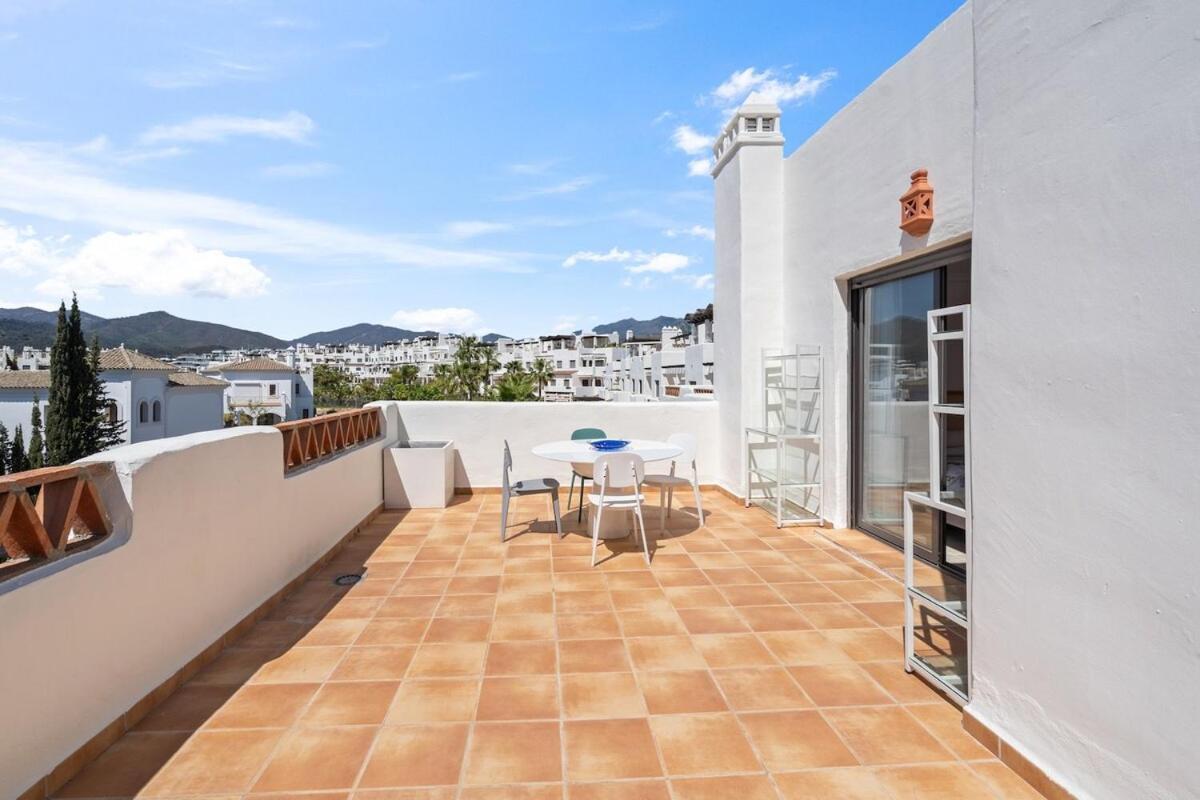 Modern Duplex Penthouse In Gated Complex Rdr487 Appartement *