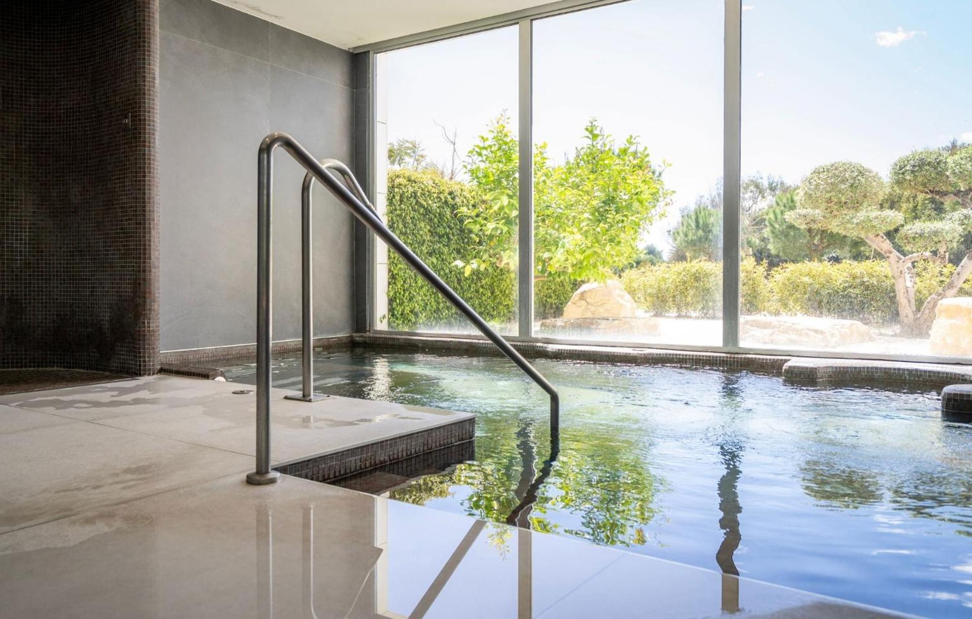 Apartment Modern 3-bedroom Luxury With Panoramic Sea Views The Edge,