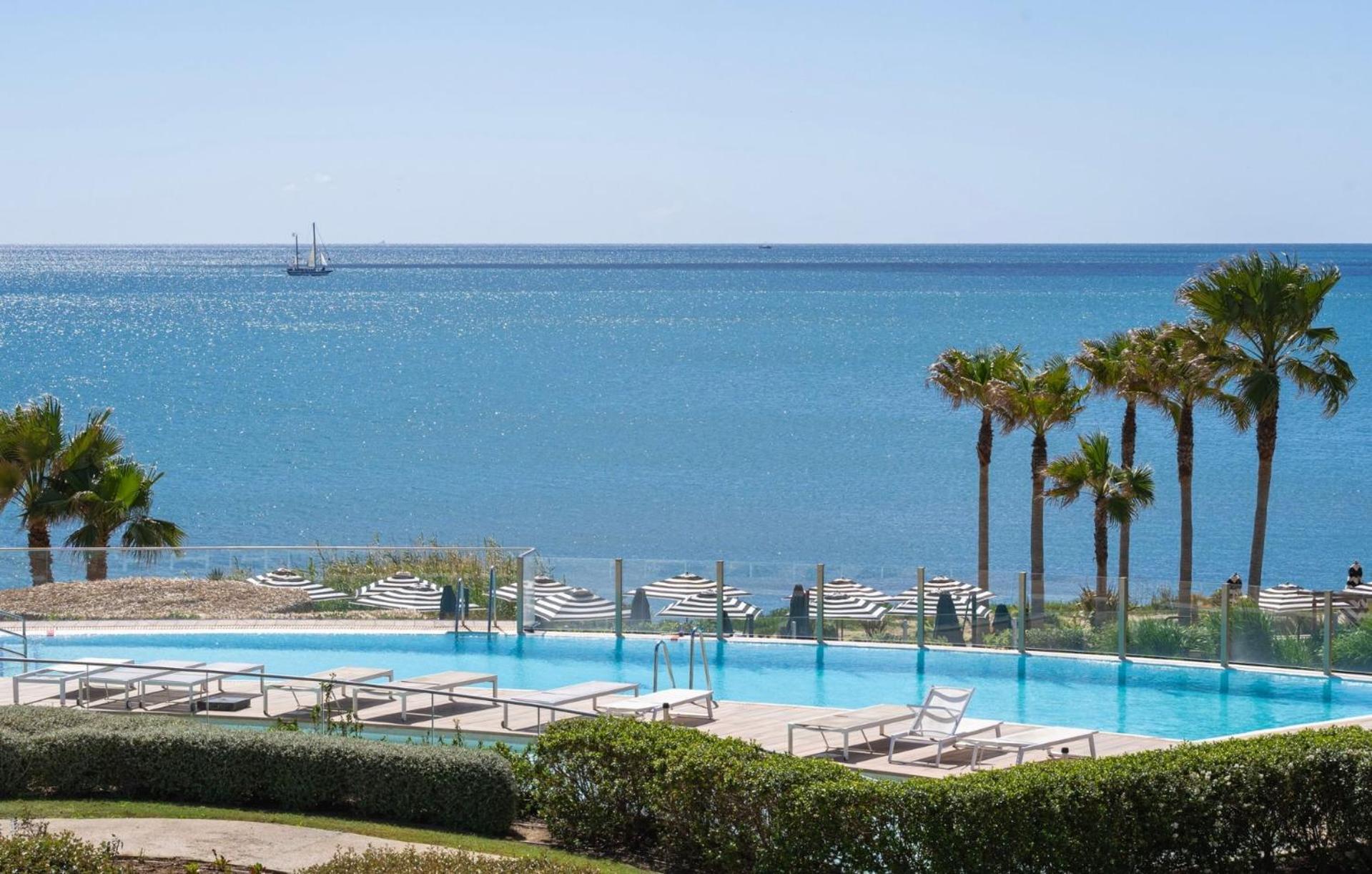 Modern 3-bedroom Luxury With Panoramic Sea Views The Edge, Estepona