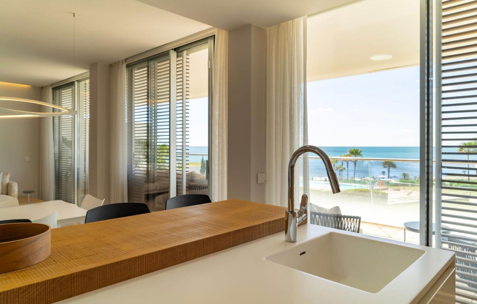 Modern 3-bedroom Luxury With Panoramic Sea Views The Edge, * Estepona