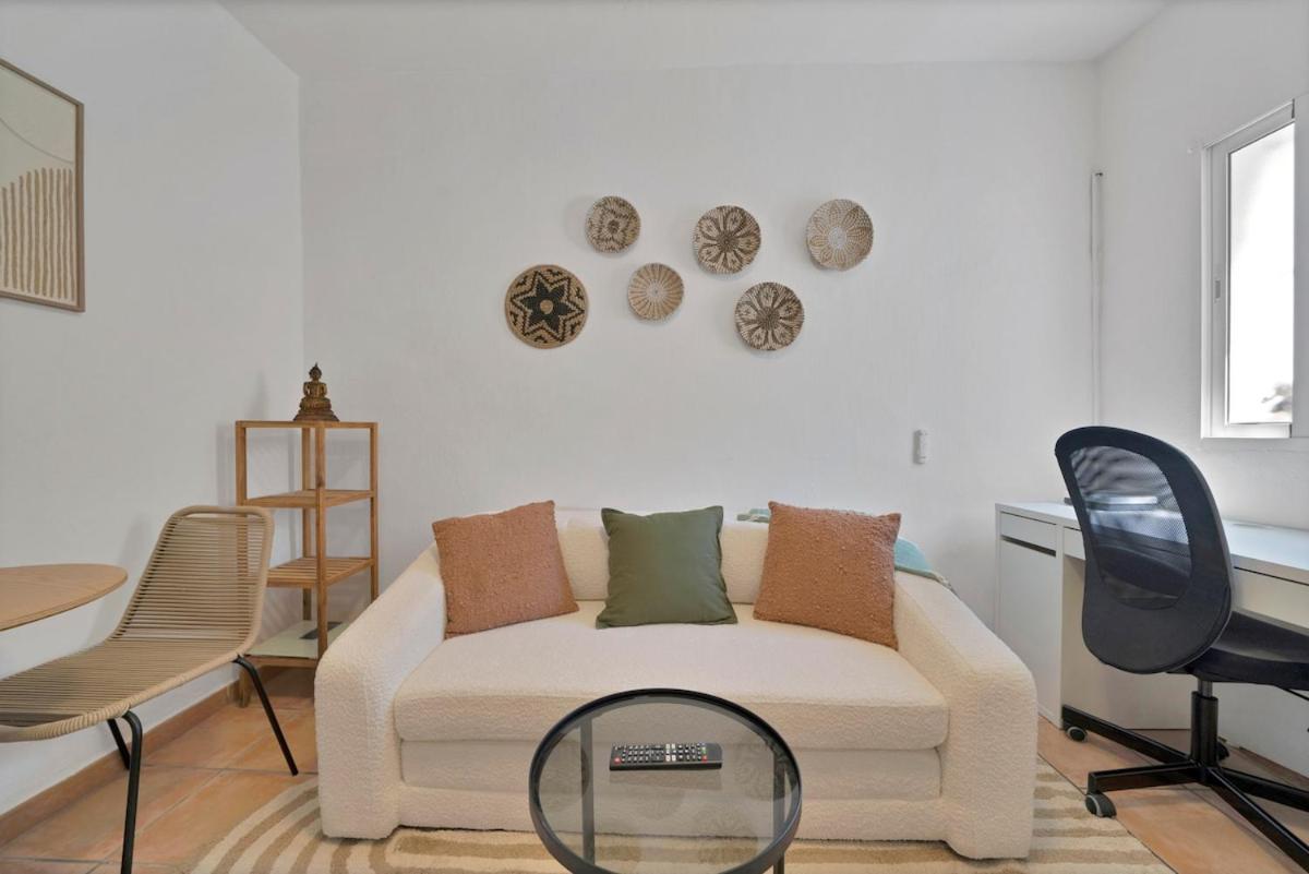 Casa Andaluza En El Centro Hisotrico De - Portada 16 Ferienhaus Estepona