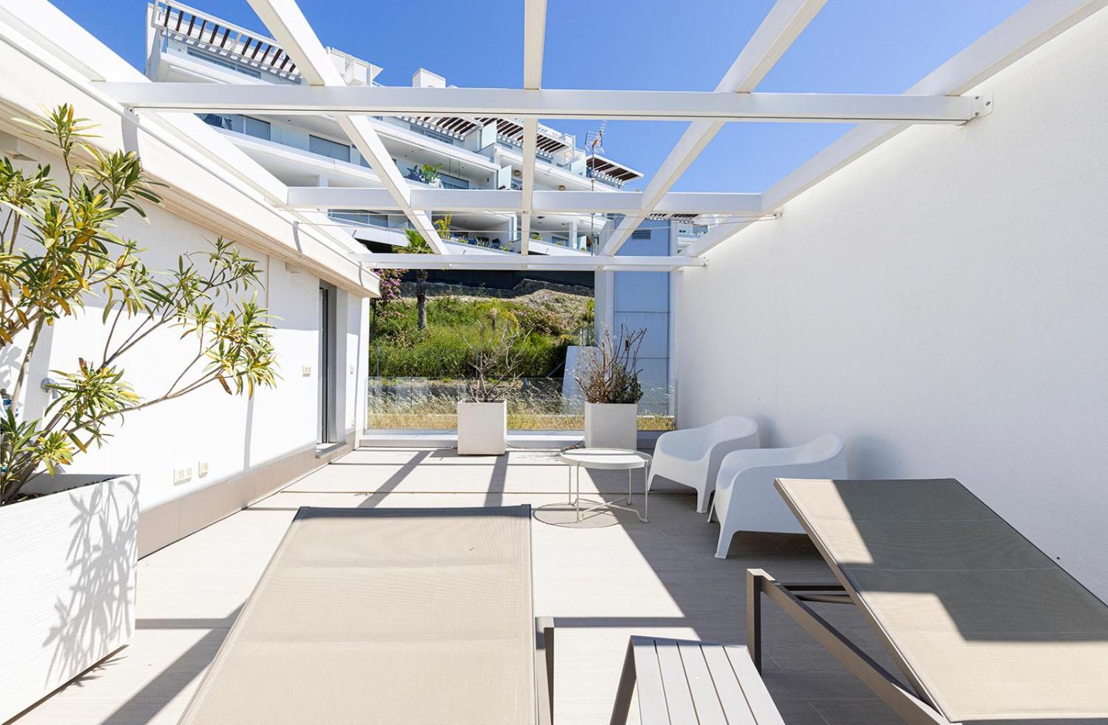 Stunning Three Bedroom Townhouse With Great Views!