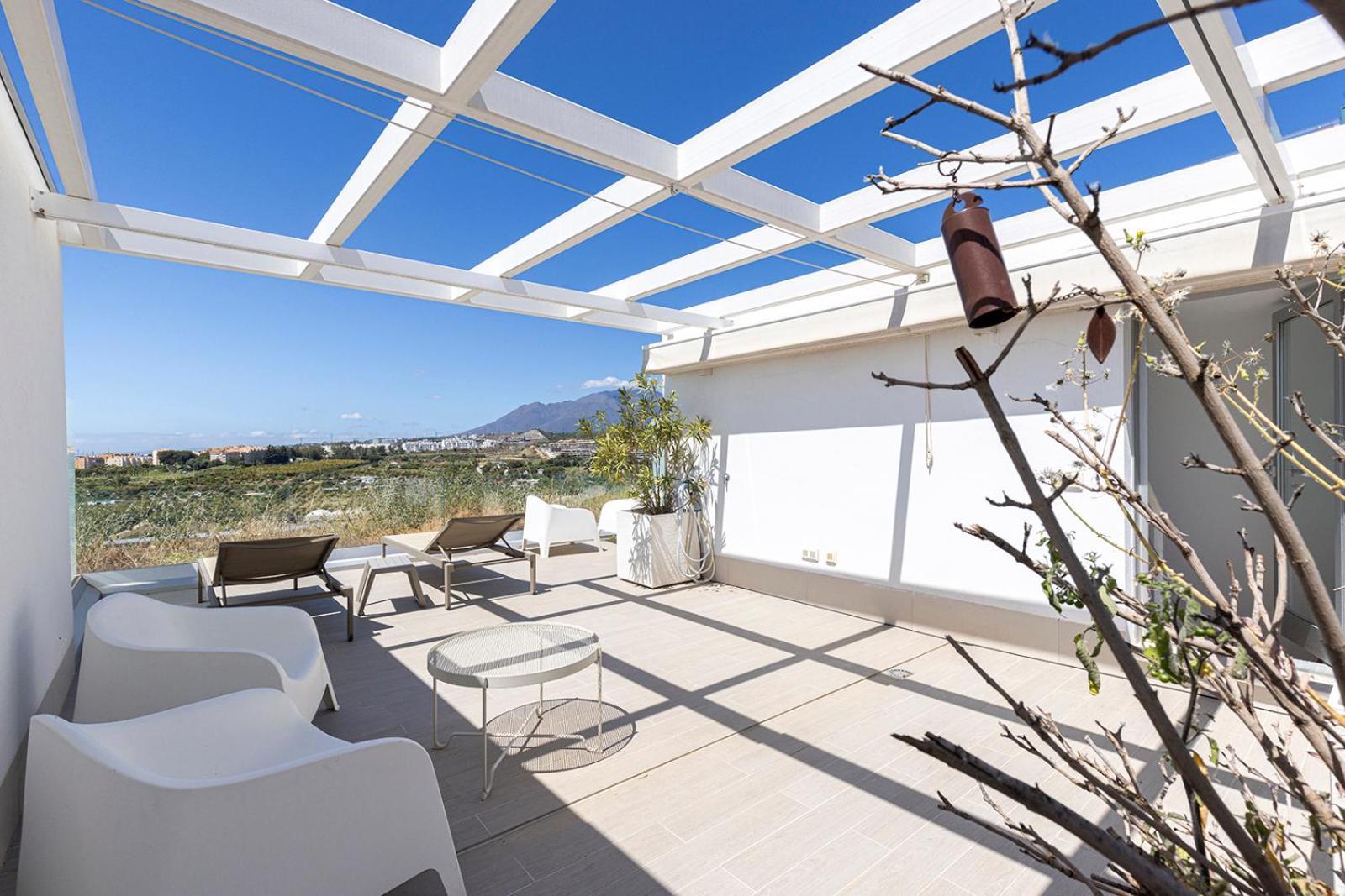 Stunning Three Bedroom Townhouse With Great Views! Apartment Estepona