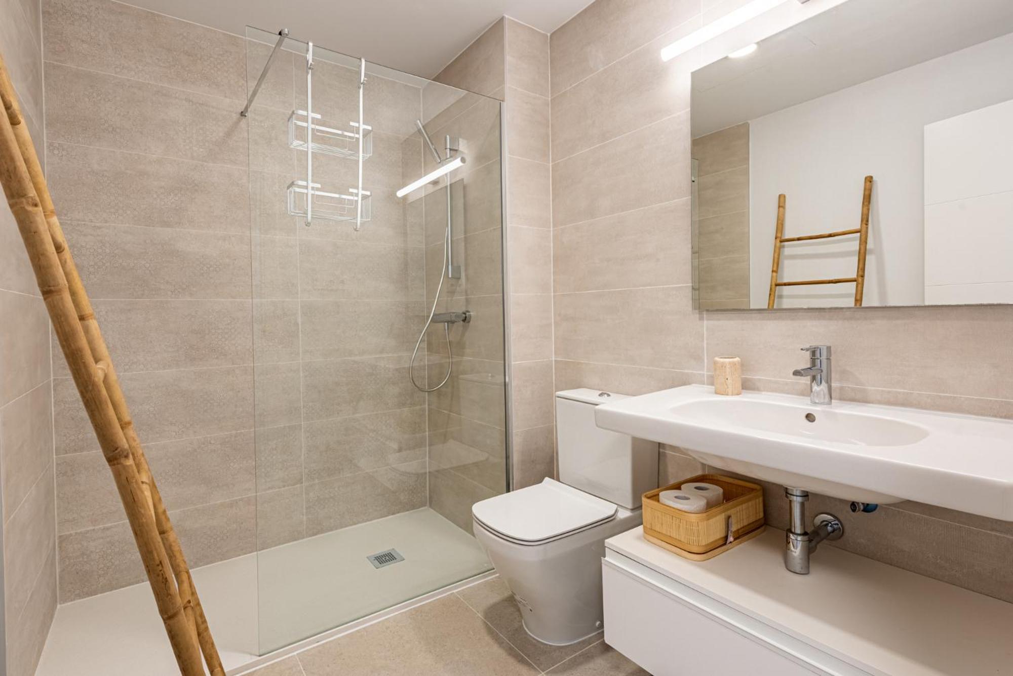 2 Bedroom With Pool Estepona