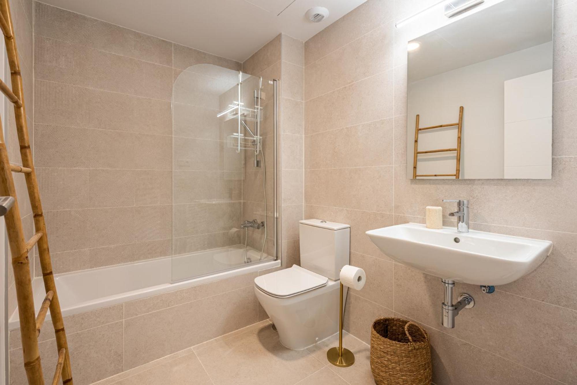 2 Bedroom With Pool * Estepona
