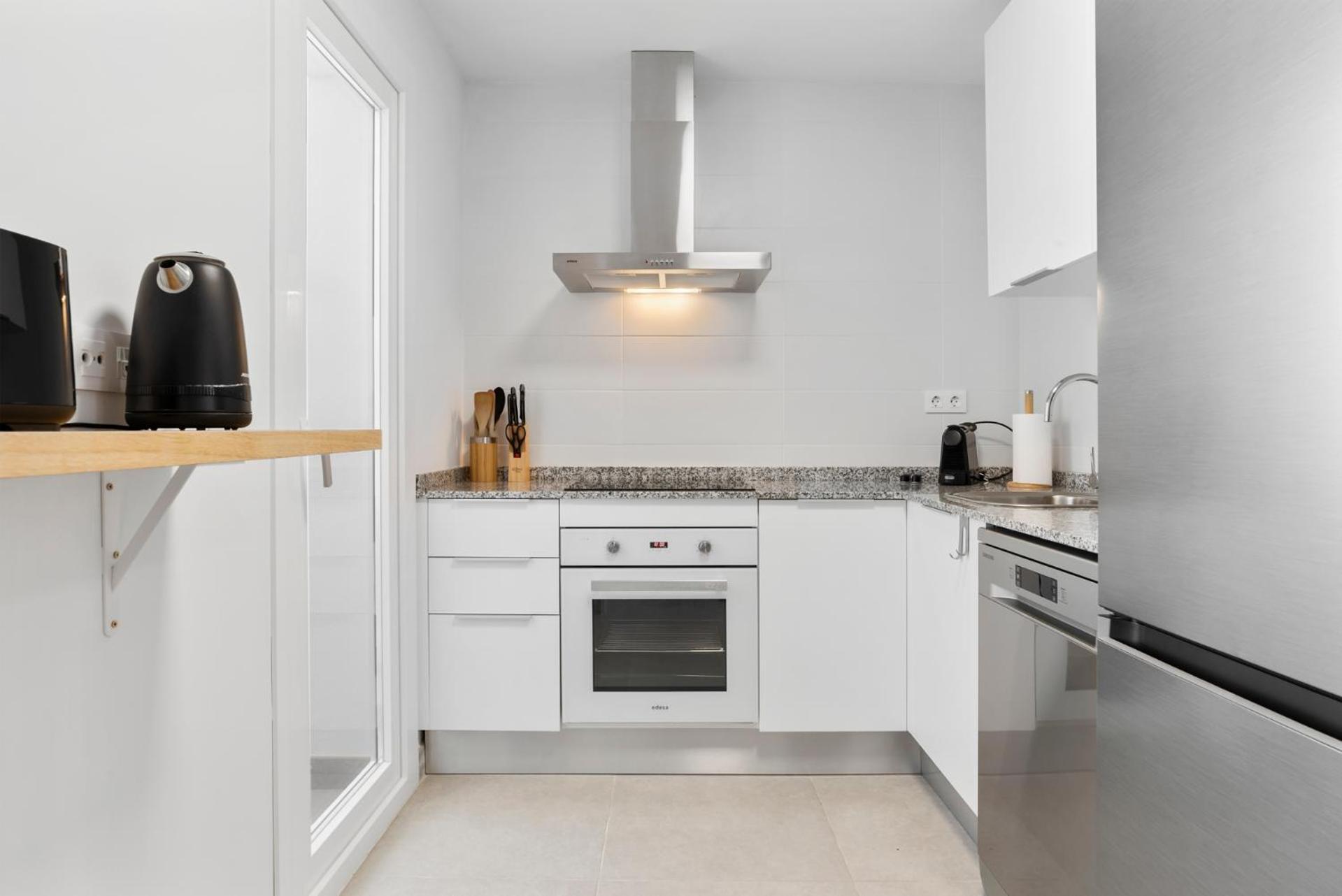 Apartamento Luxury Penthouse With Beautiful Rooftop At Location