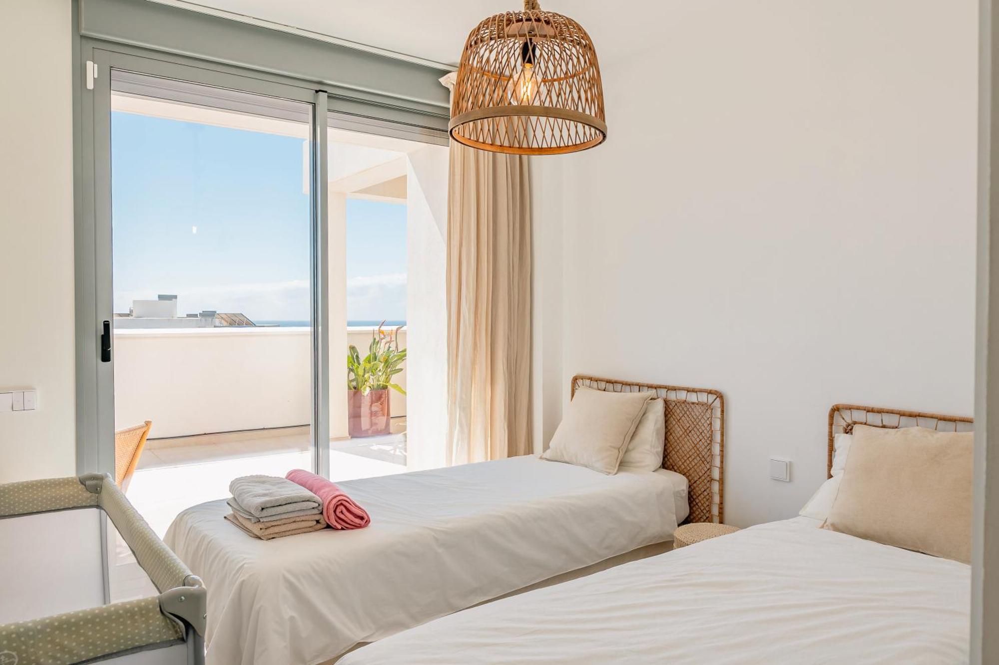 Luxury 4Br Penthouse Xxl Terrace Apartamento Estepona