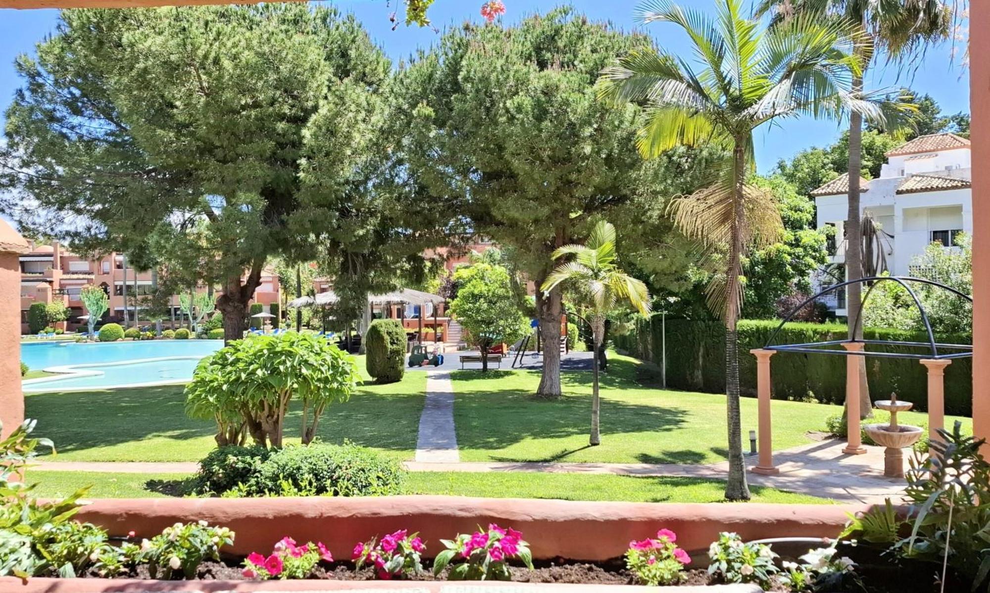 Alhambra Del Golf - Guadalmina Apartment Estepona