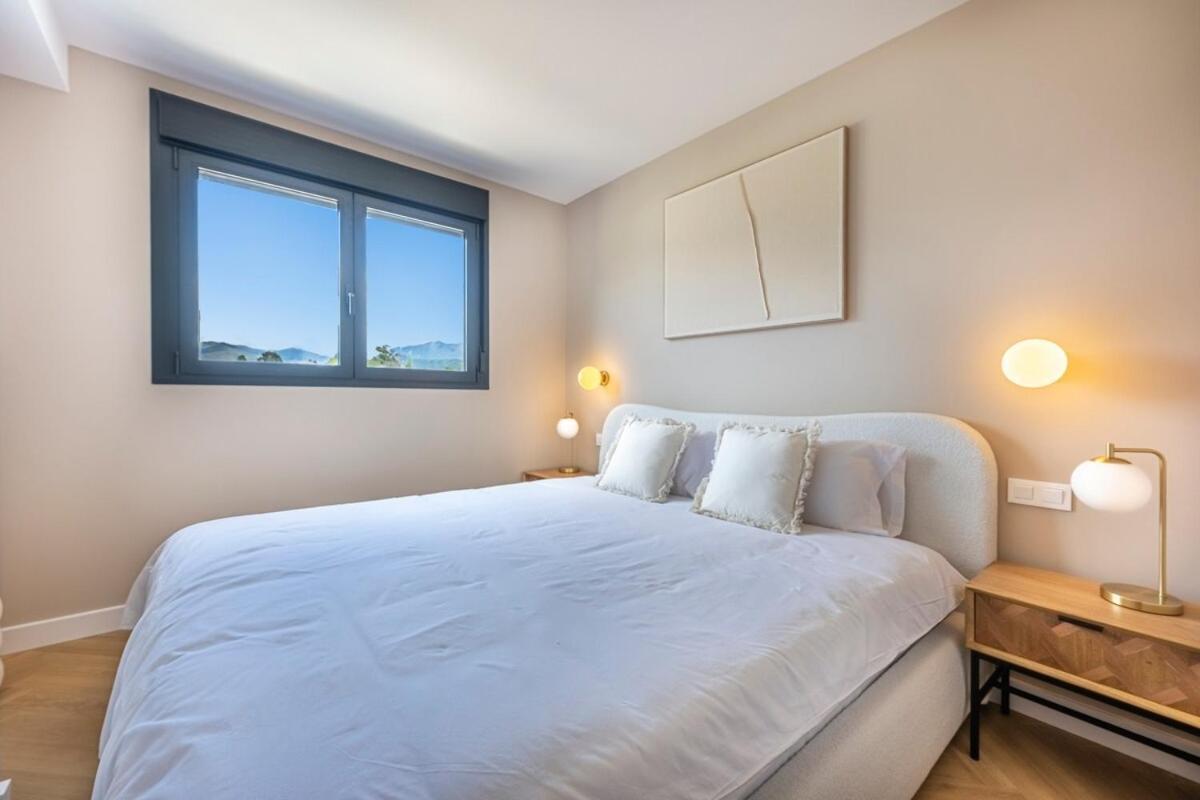Fancy And Minimalist Flat In L Sea Views Apartamento Estepona
