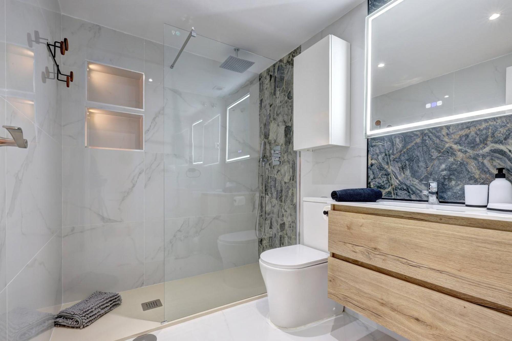 Apartment Cozy Between The Port And The La Rada *