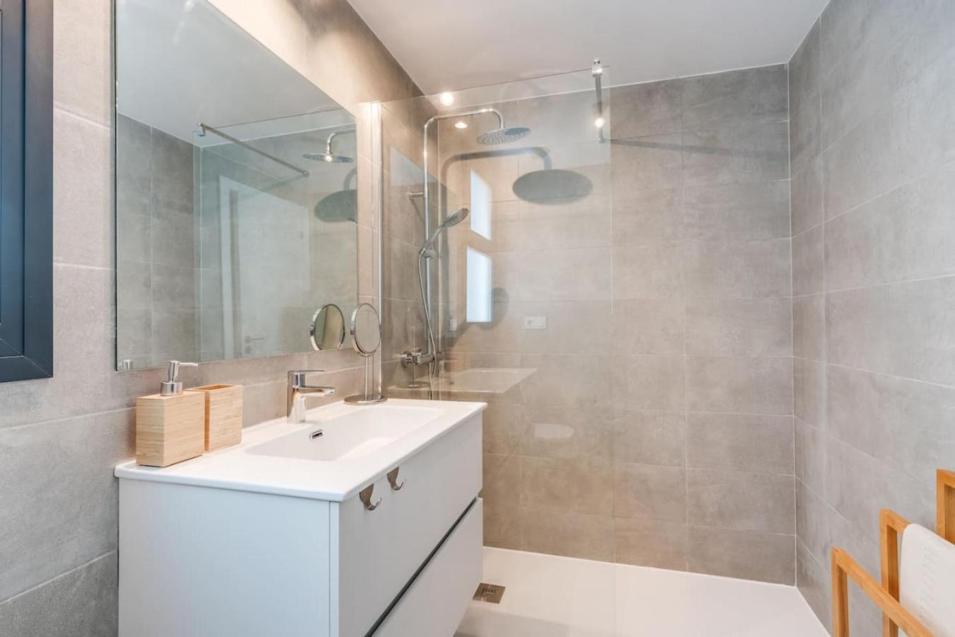 Aranya - Stylish Apt. With Great Views * Estepona
