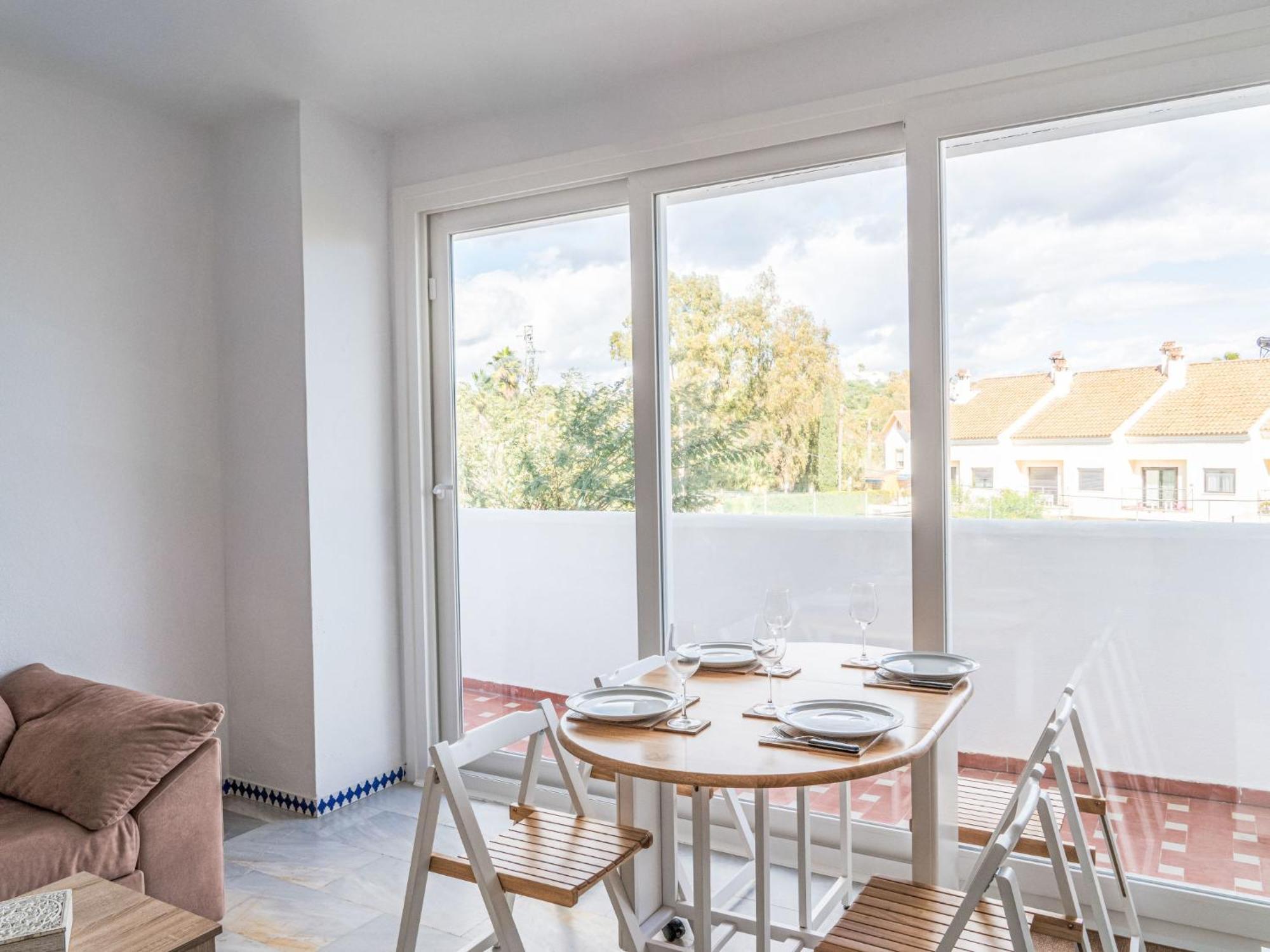 Apartamento Vista Levante-2 By Interhome Estepona