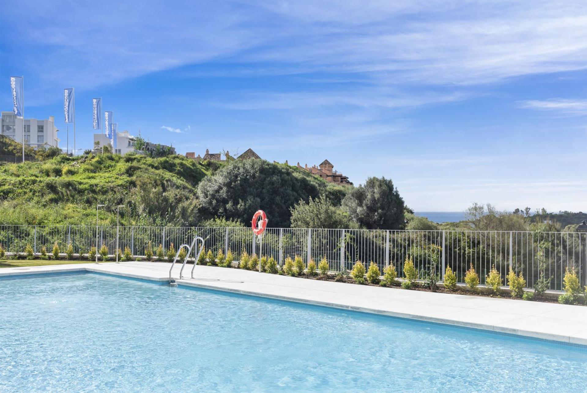 Vivi Homes - Feliz Apartamento Estepona