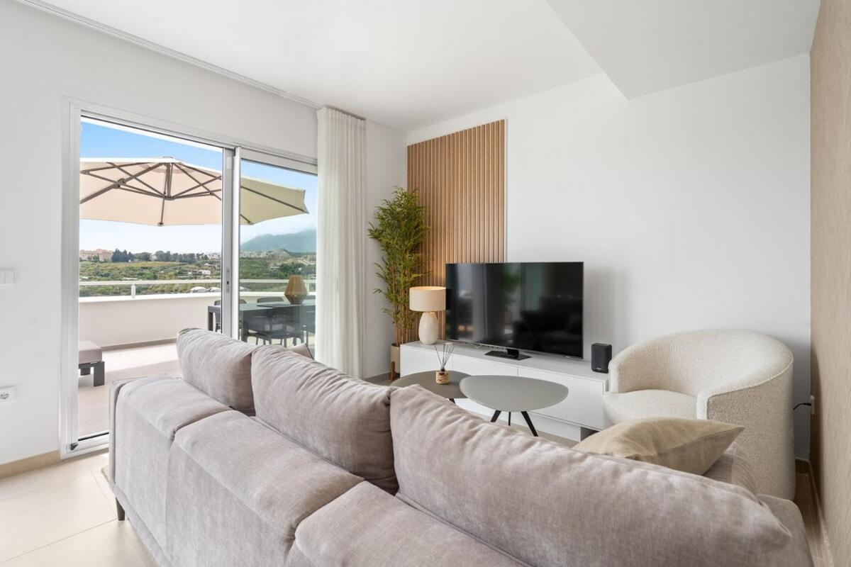Amazing 3 Bedroom Penthouse Great Views Rdr482 *