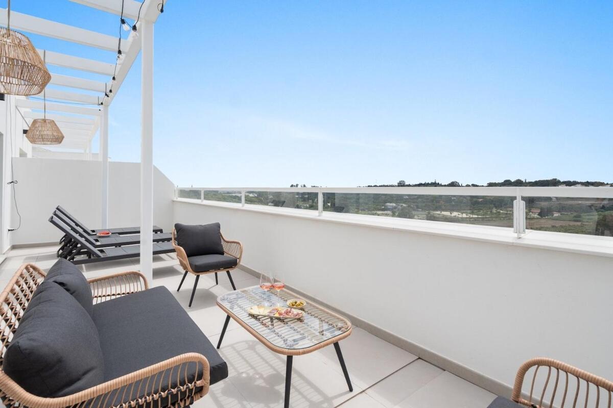 Amazing 3 Bedroom Penthouse Great Views Rdr482 *