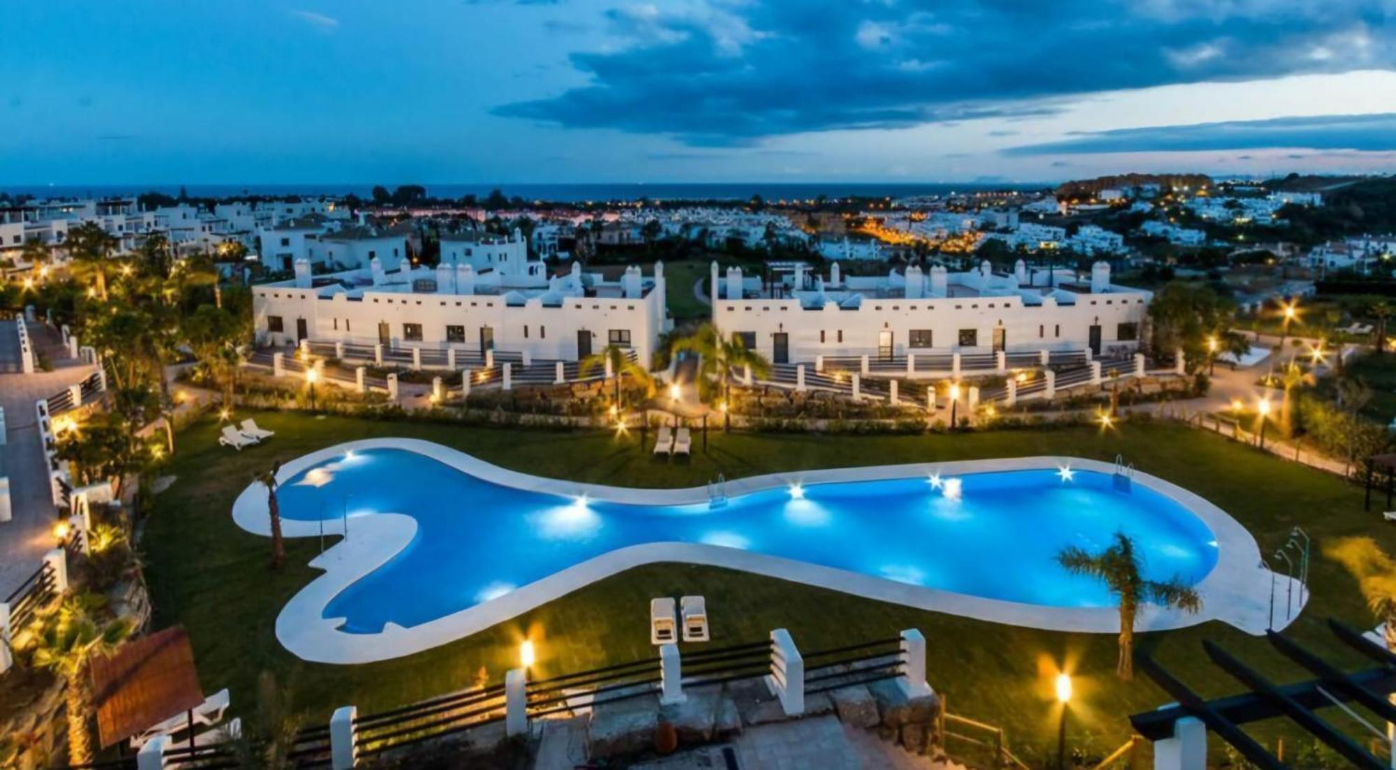 Sunset Golf - With Pool And Parking Appartement *