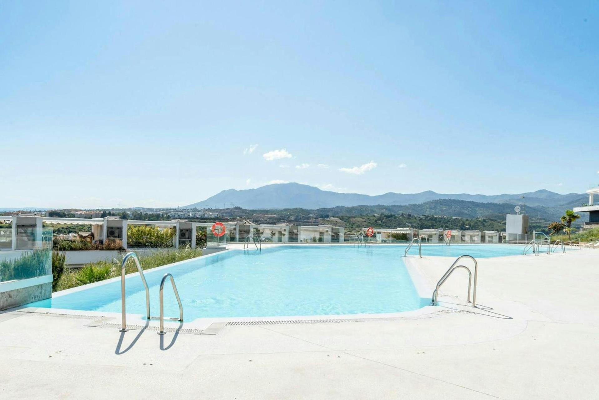 Apartamento Refugio Sofisticado Y Tranquilo En Costa Del Sol Estepona