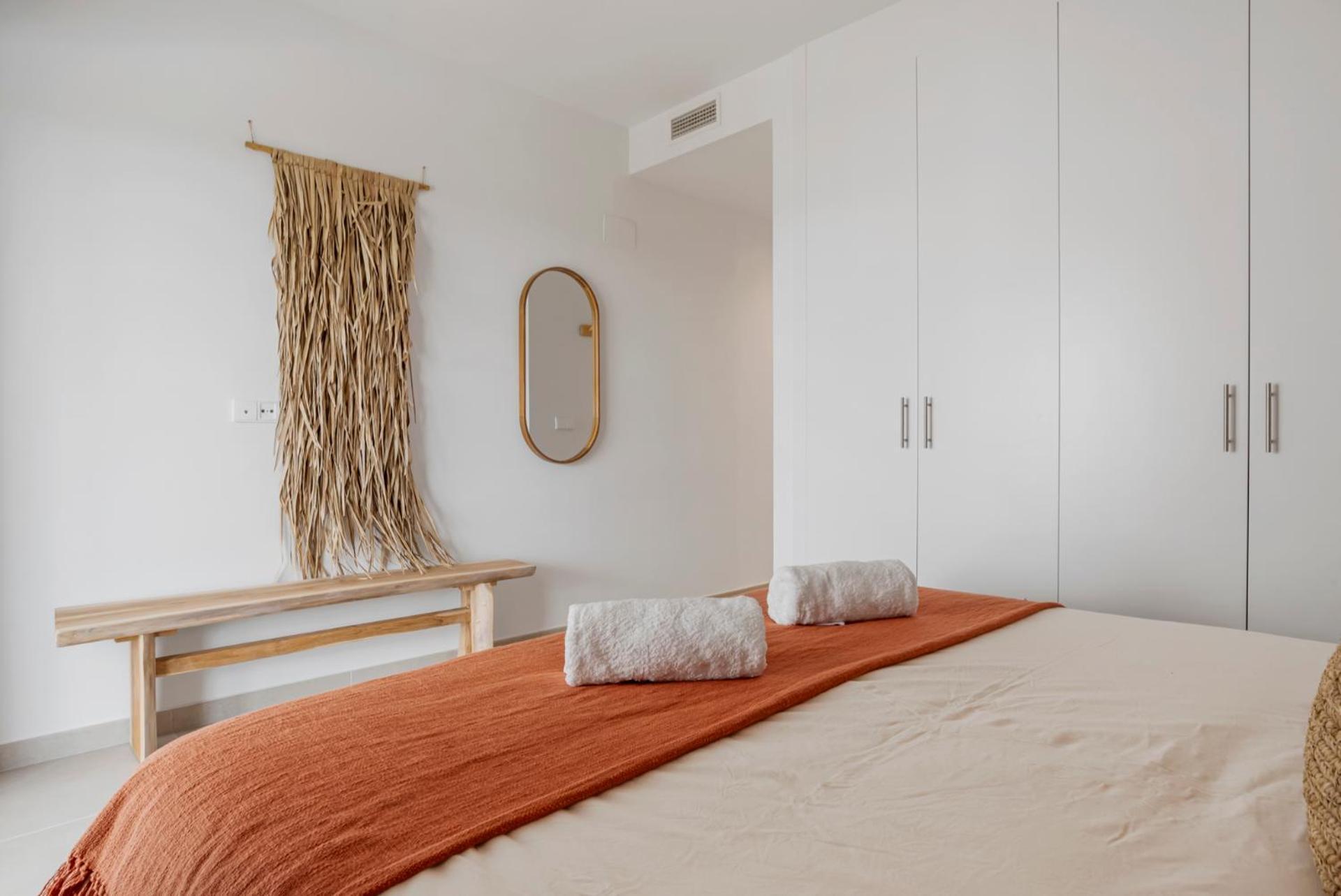 Stylish 3-bed With Sea & Pool Views Appartement Estepona