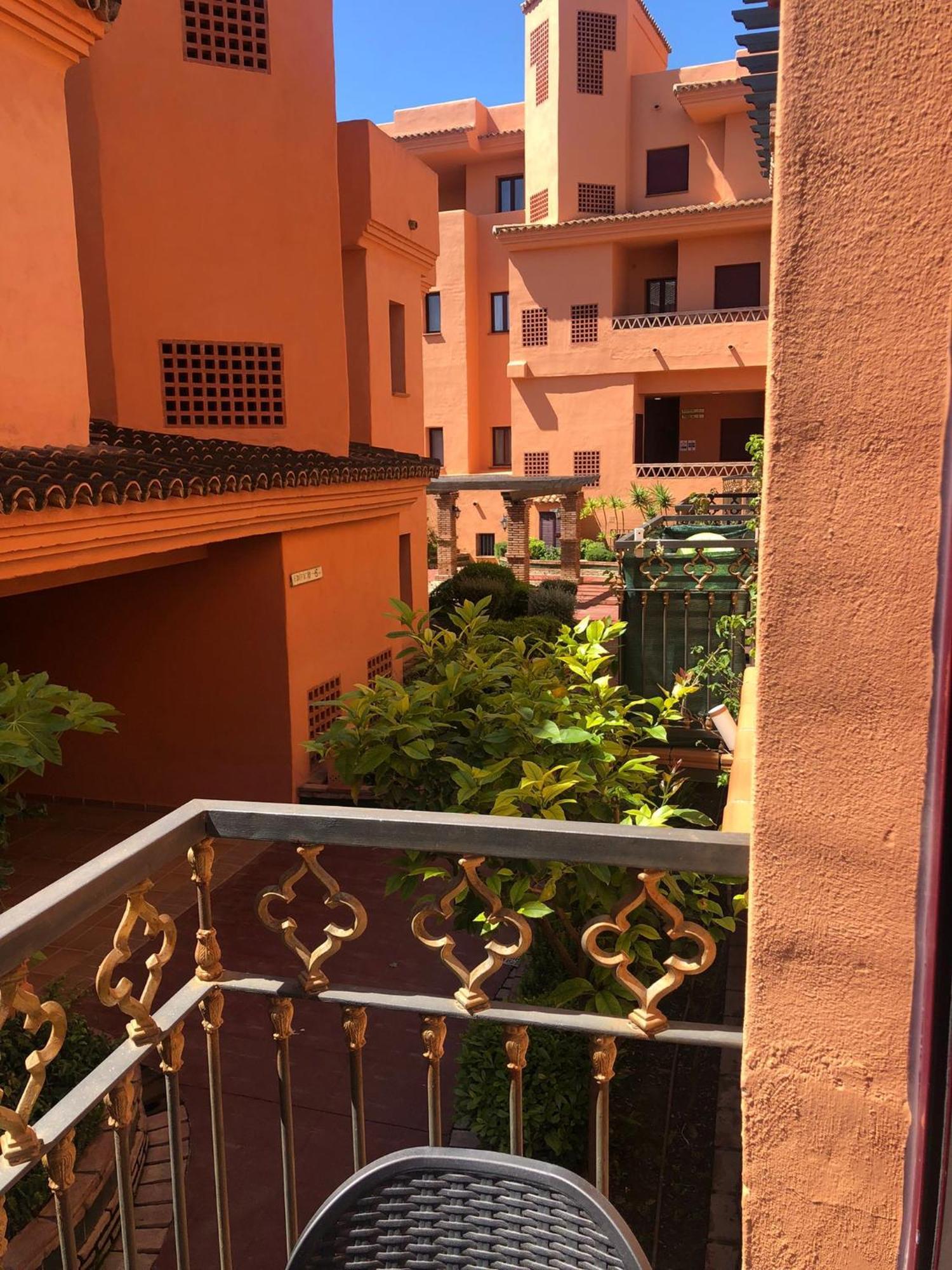 2 Bedroom Near Puerto Banus Marbella Just 12 Minutes Away By G00giemaps Apartment *