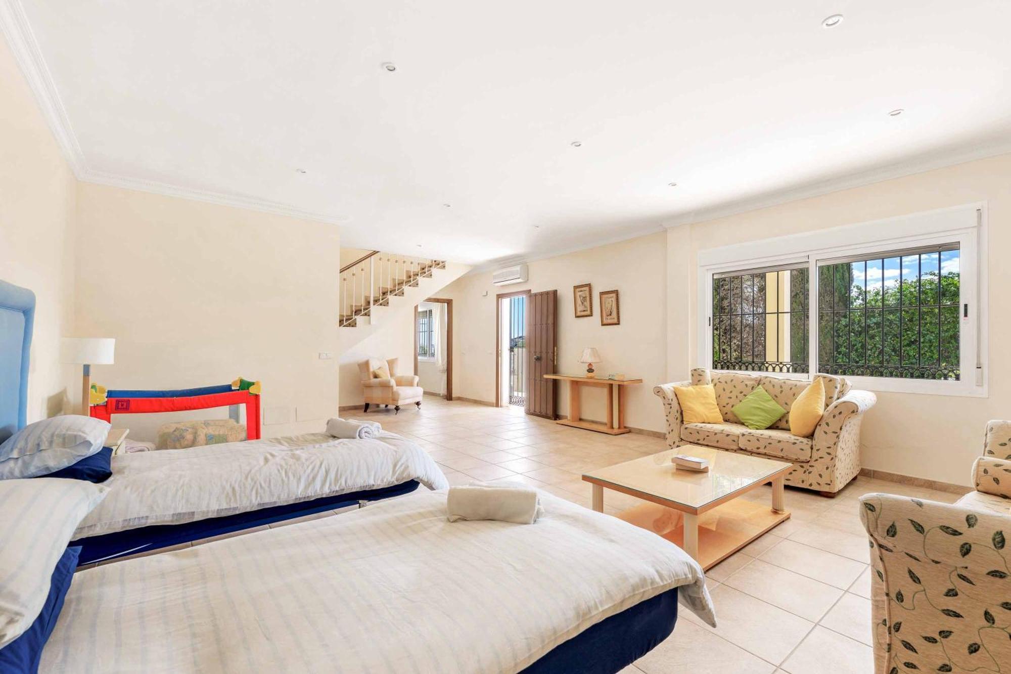 Villa Villa Romano *