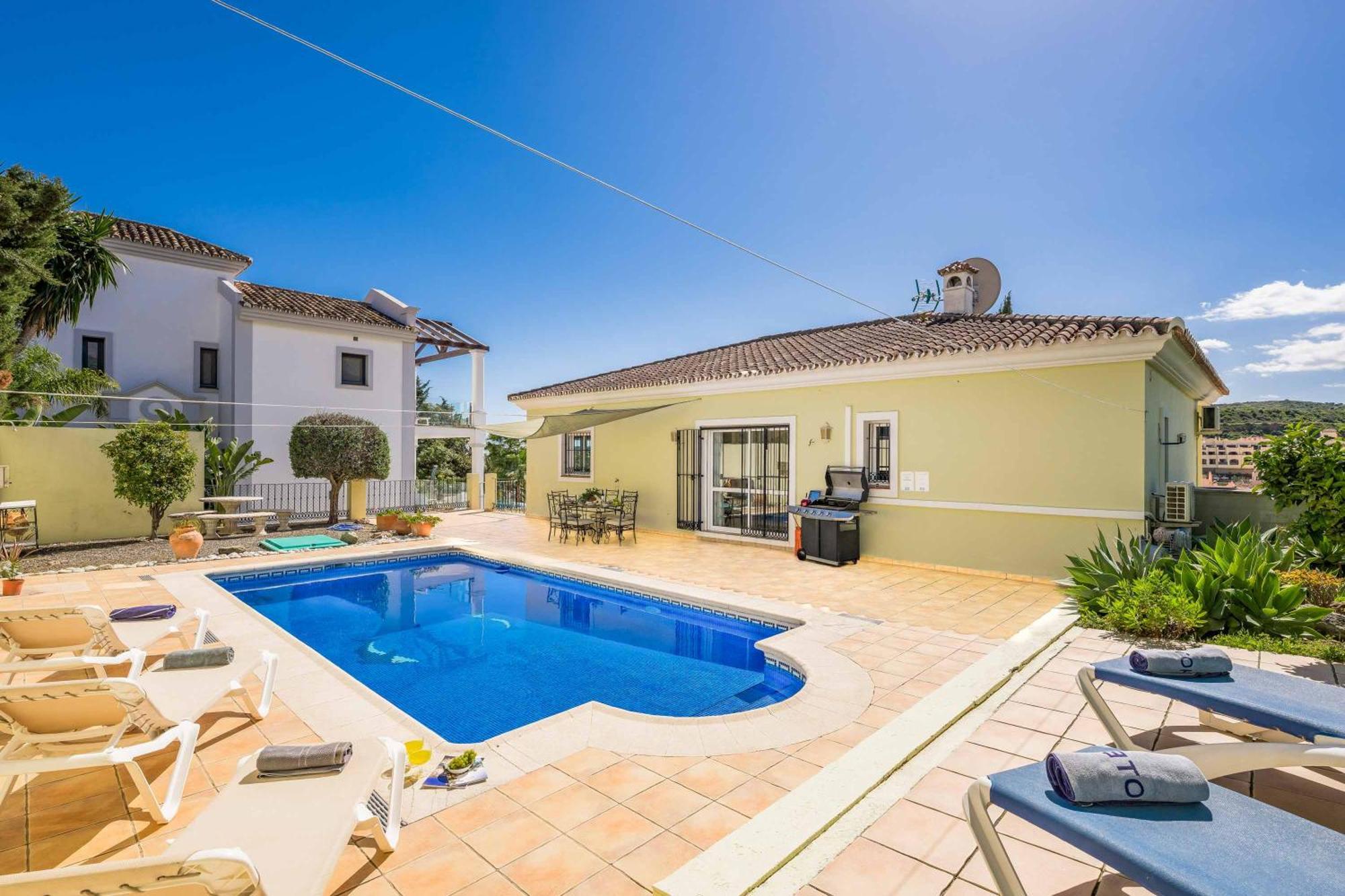Villa Romano * Estepona