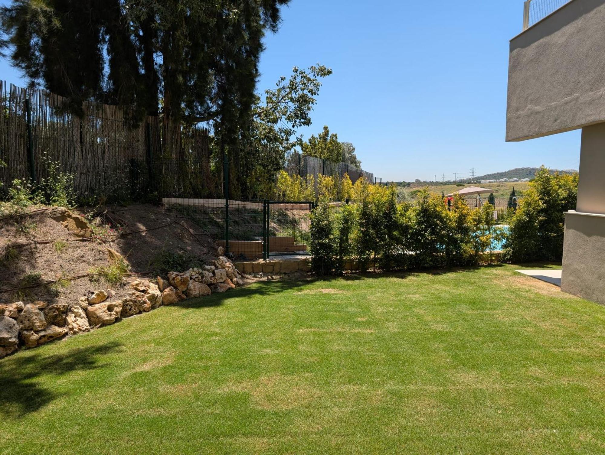 Sunny Golf Apartment *