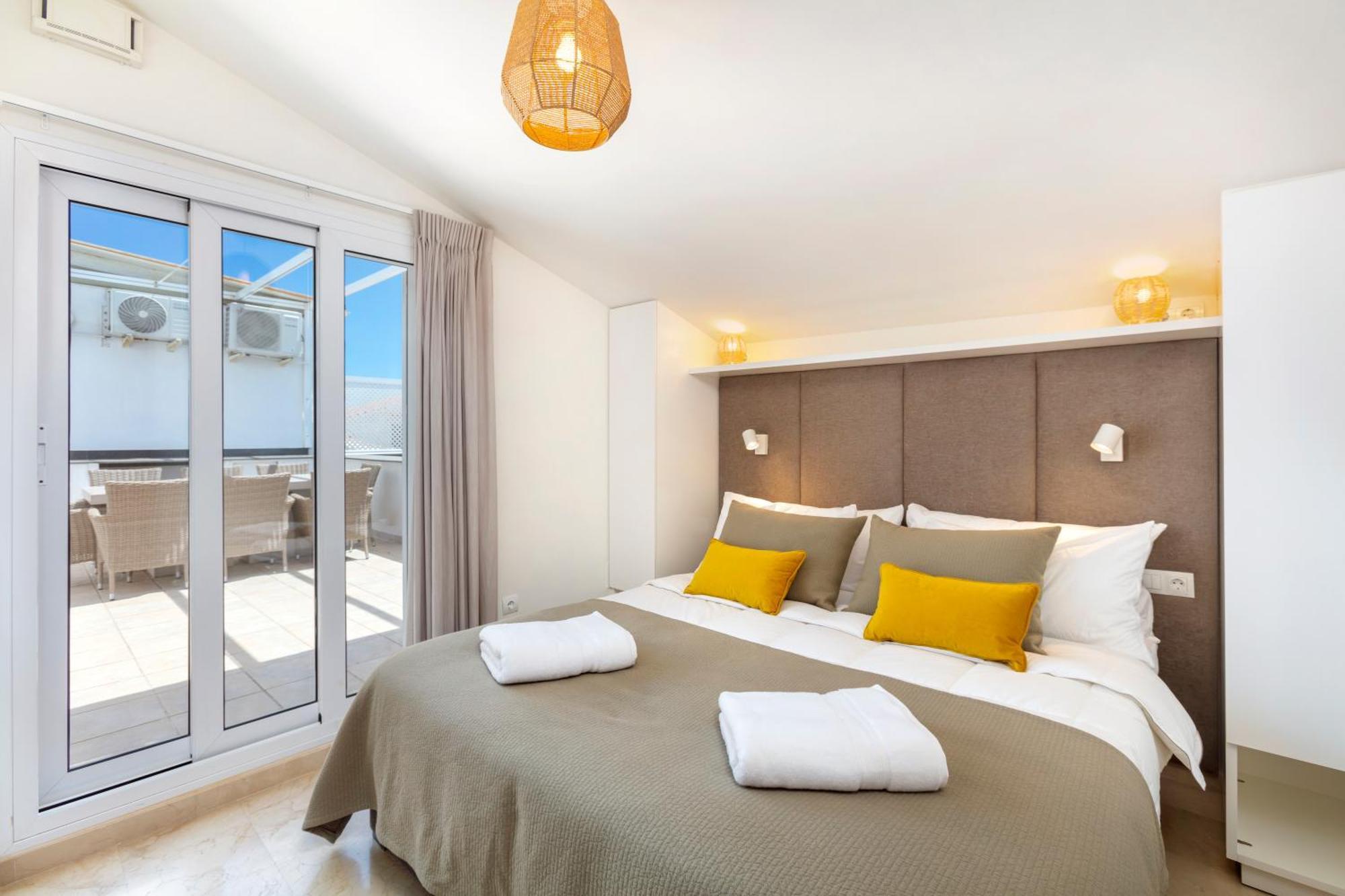 Villa First Row Estepona