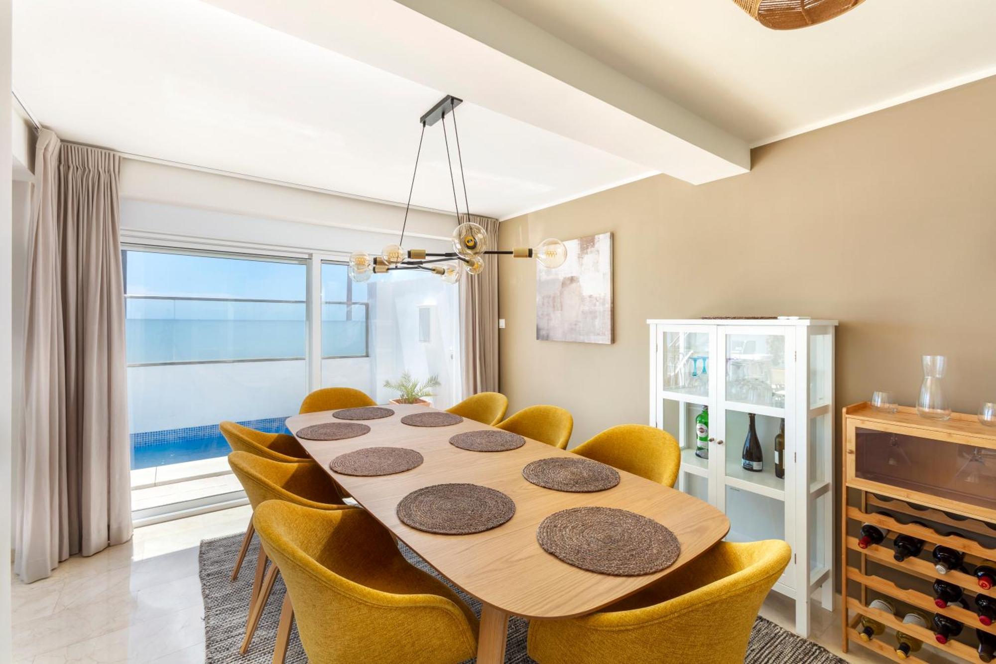 Villa First Row Estepona