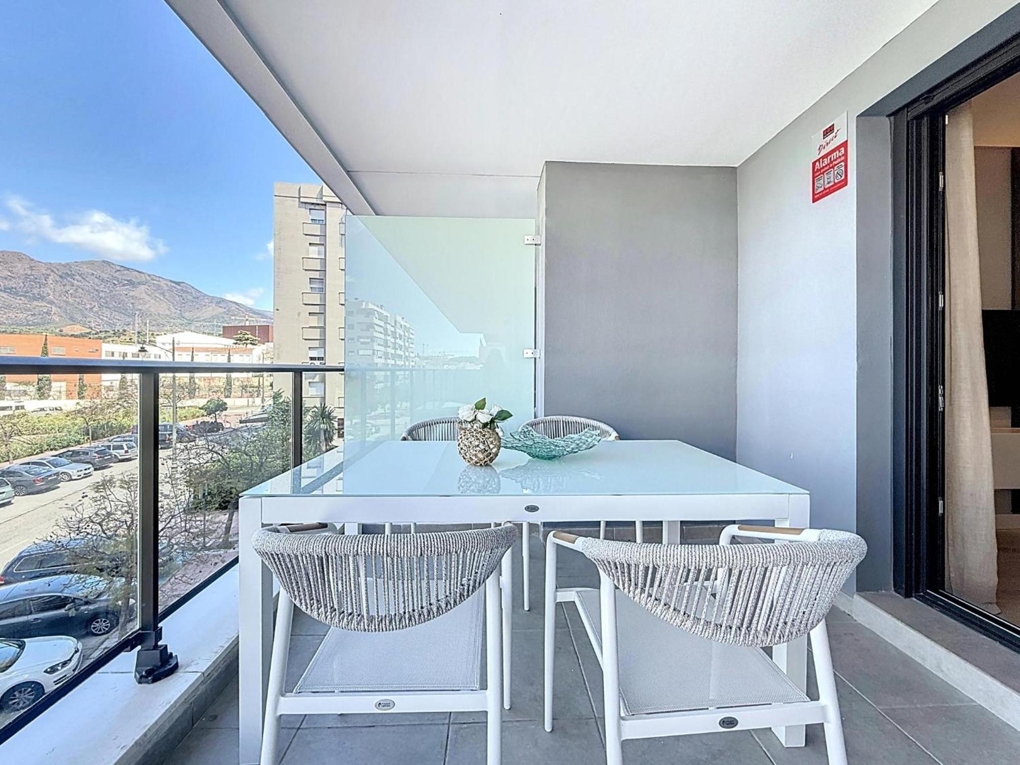 Hanami Luxury Connecta