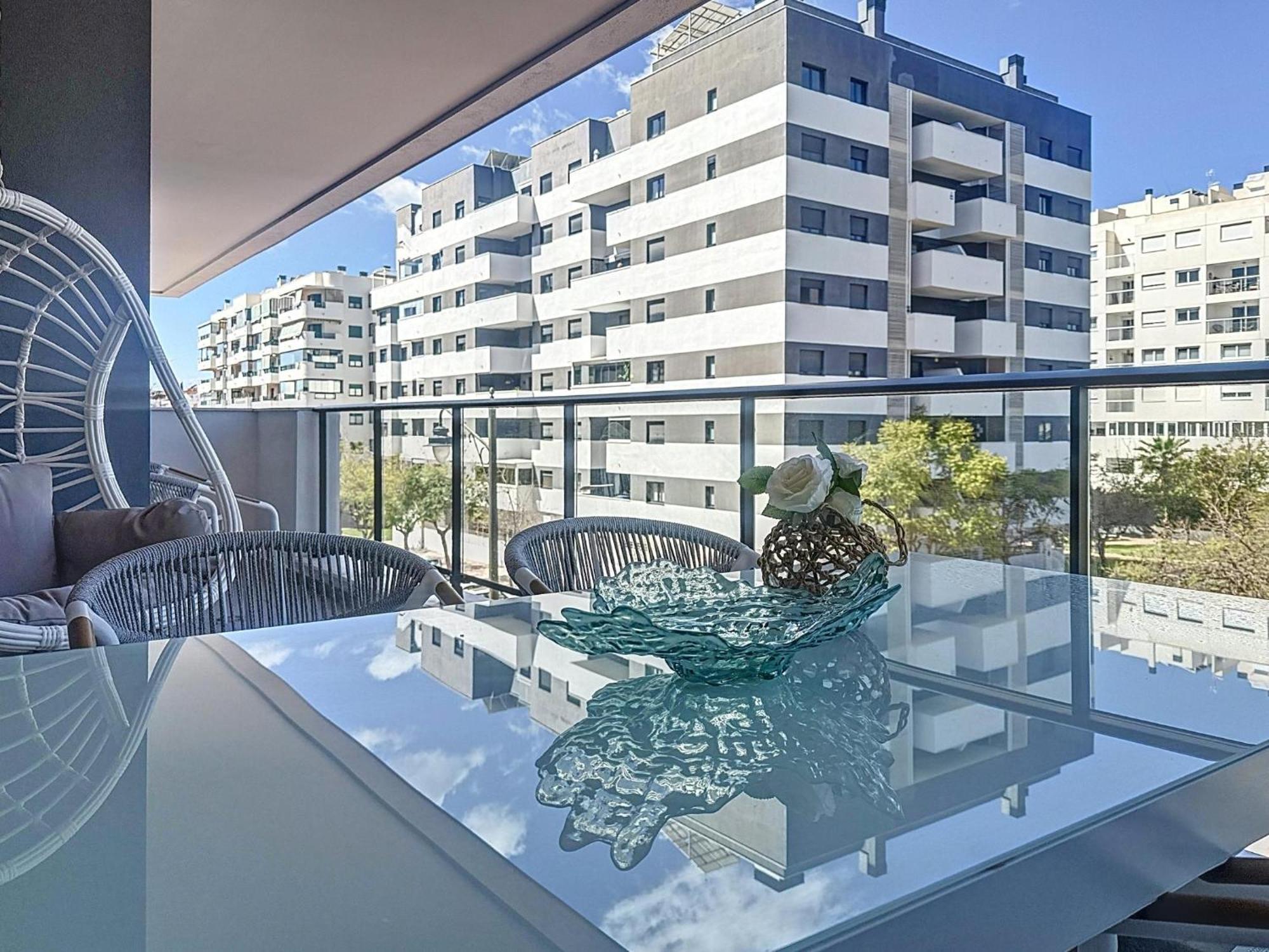 Hanami Luxury Connecta *