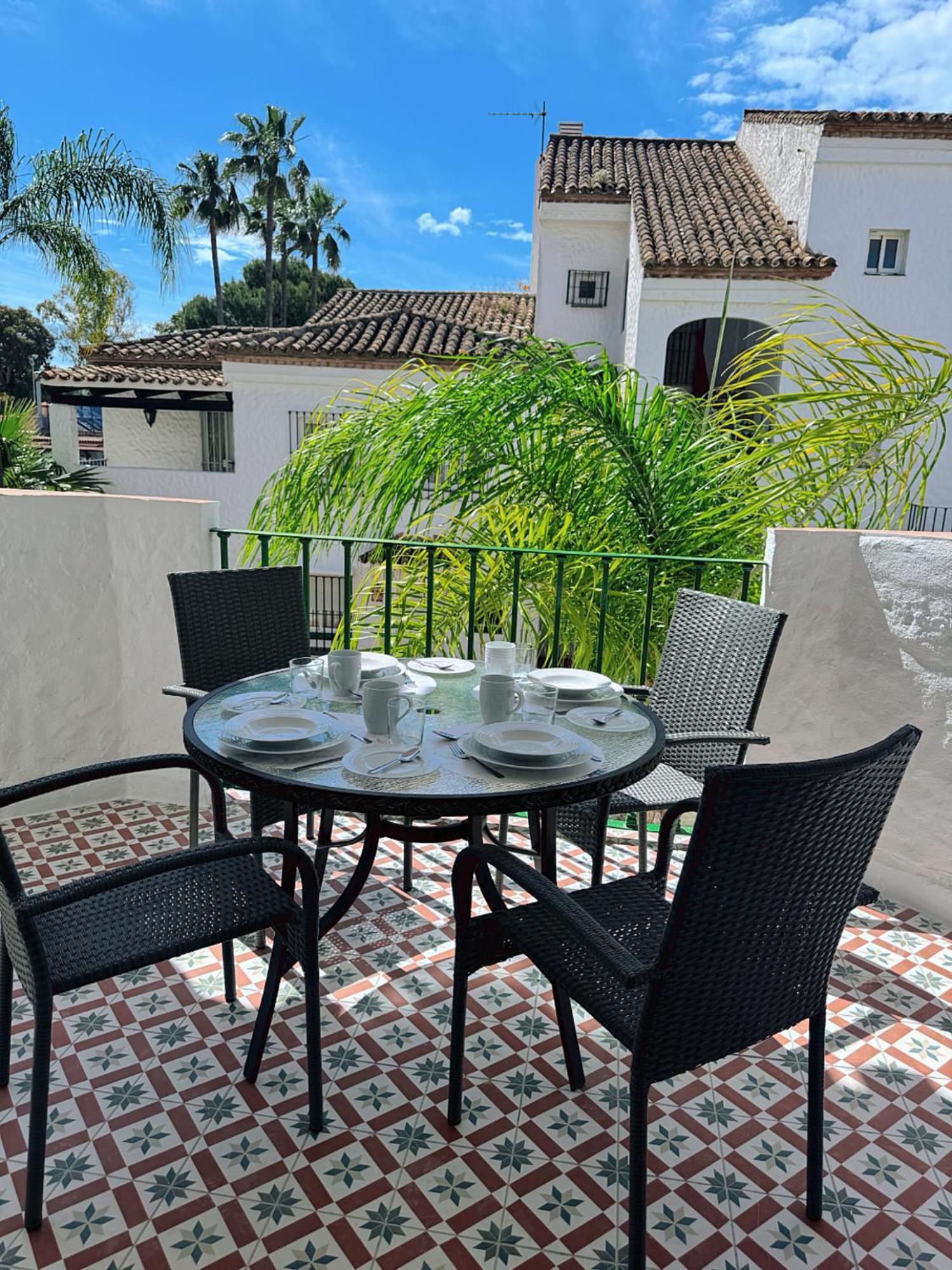 2 Bed In Benavista * Estepona