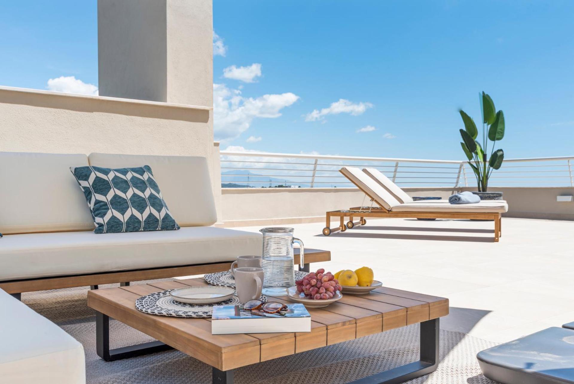 Royal Penthouse Sunny Golf