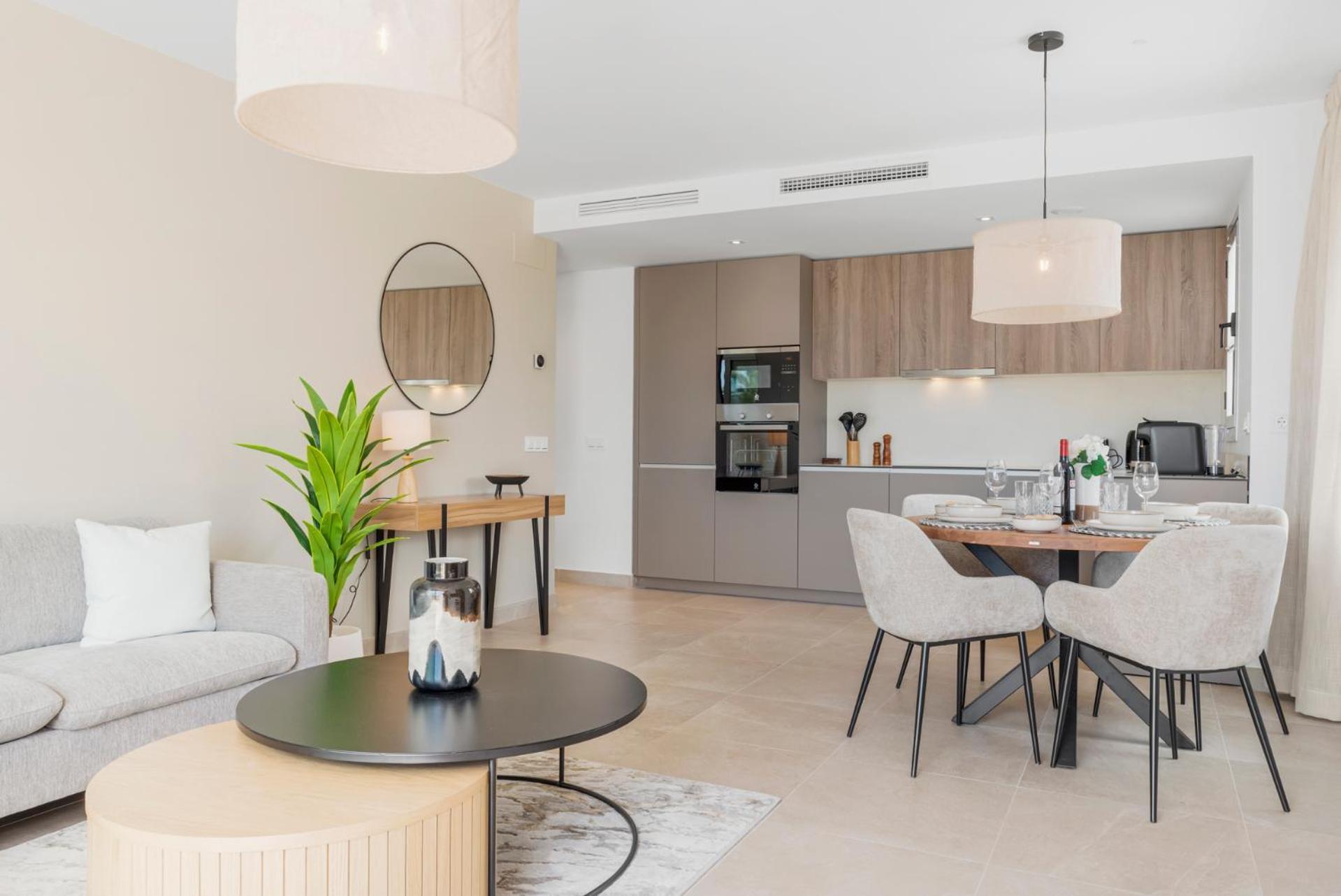 Royal Penthouse Sunny Golf Appartement *