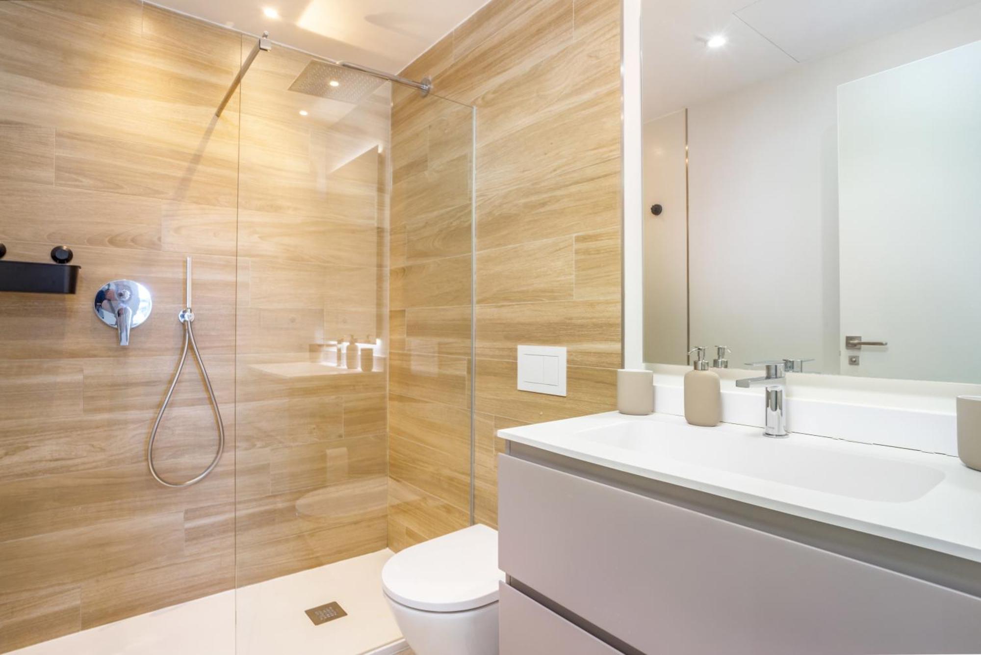 Fabuloso Con Jardin Privado Y Jacuzzi