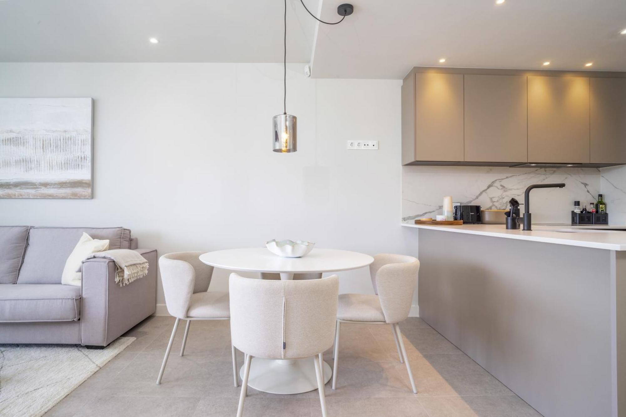 Fabuloso Con Jardin Privado Y Jacuzzi Apartment