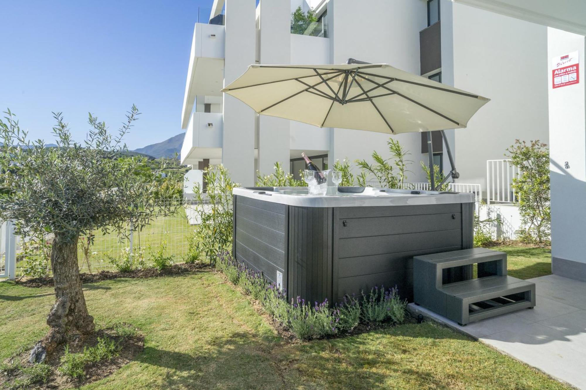 Fabuloso Con Jardin Privado Y Jacuzzi Appartement *