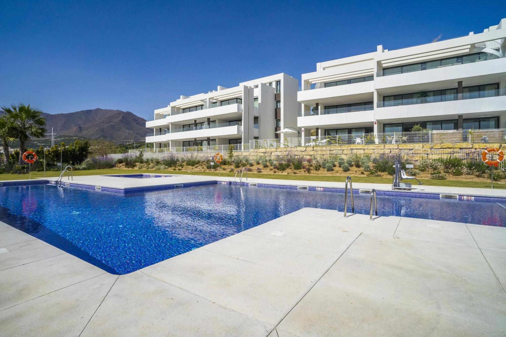 Fabuloso Con Jardin Privado Y Jacuzzi Appartement