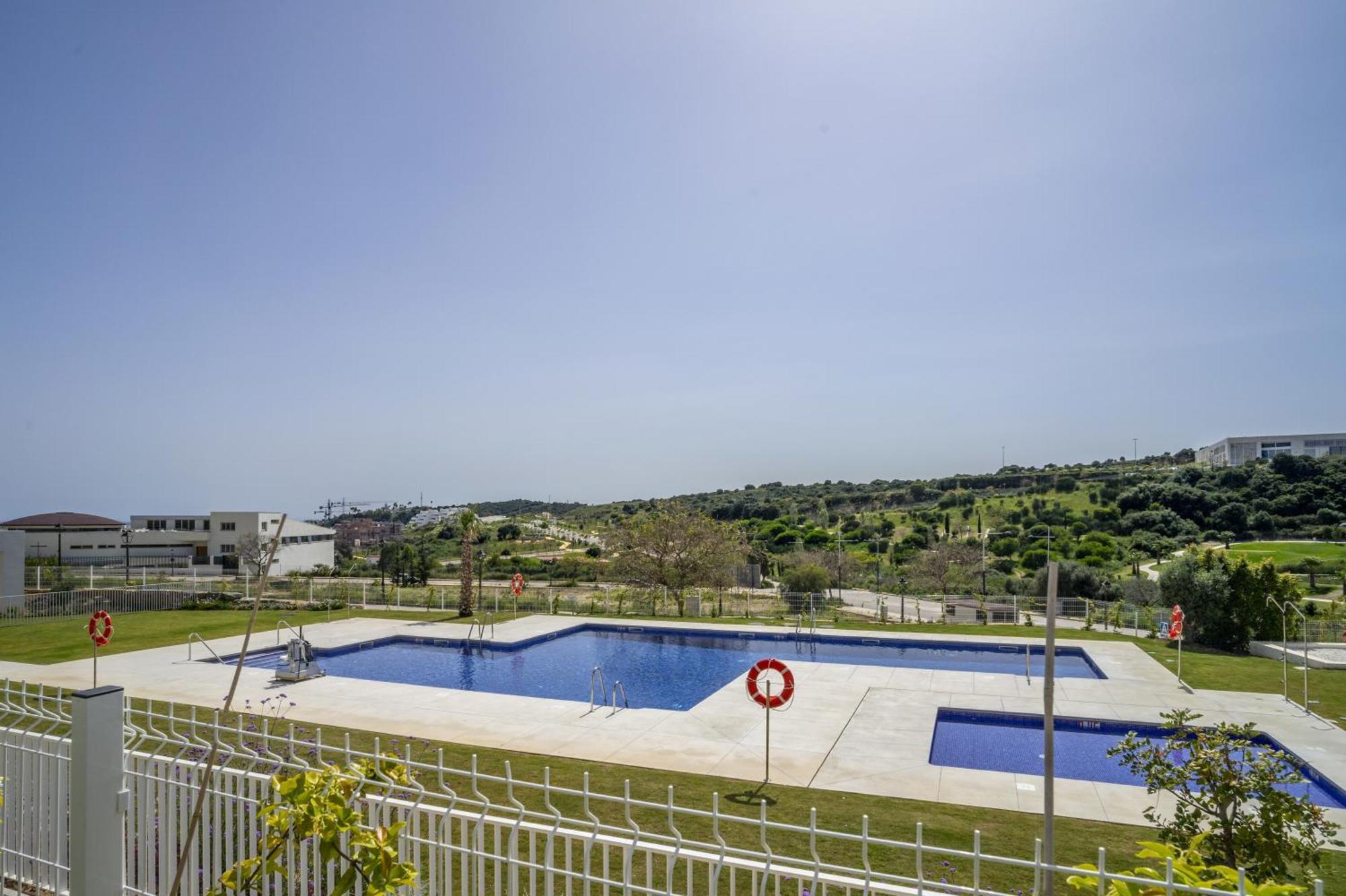 Appartement Fabuloso Con Jardin Privado Y Jacuzzi