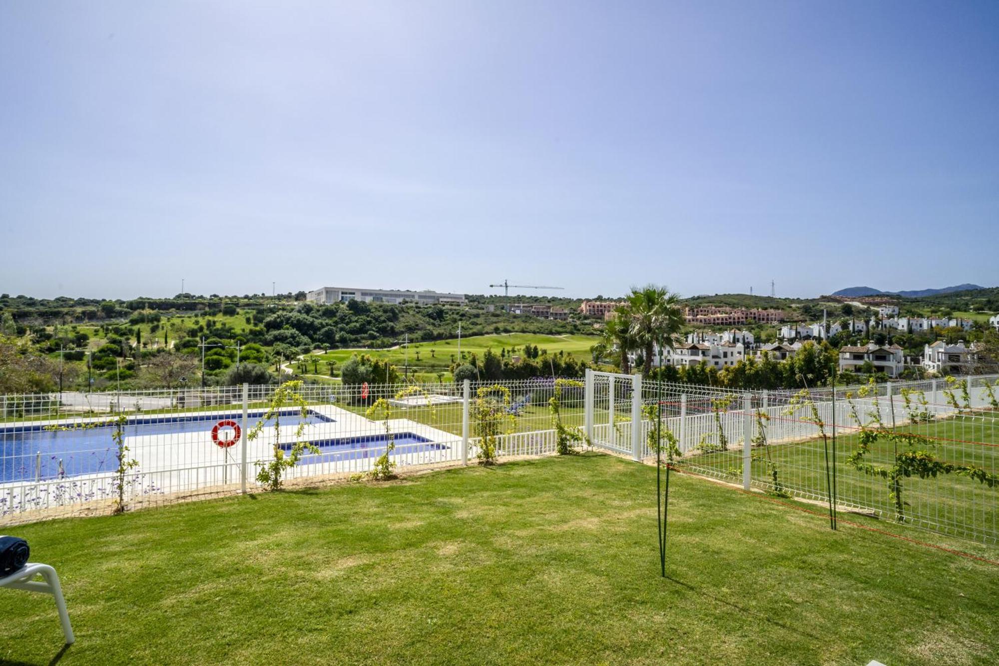 Fabuloso Con Jardin Privado Y Jacuzzi * Estepona