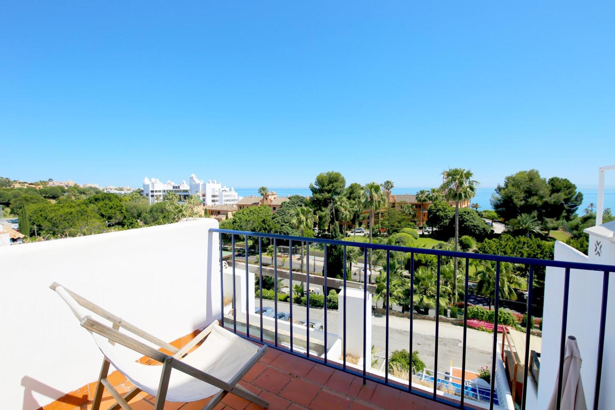 West Townhouse Cecilia Holiday home *