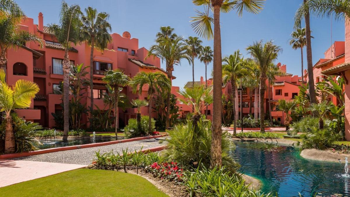 Mediterranean Bliss - 3 Bedroom Ground Floor Apartamento