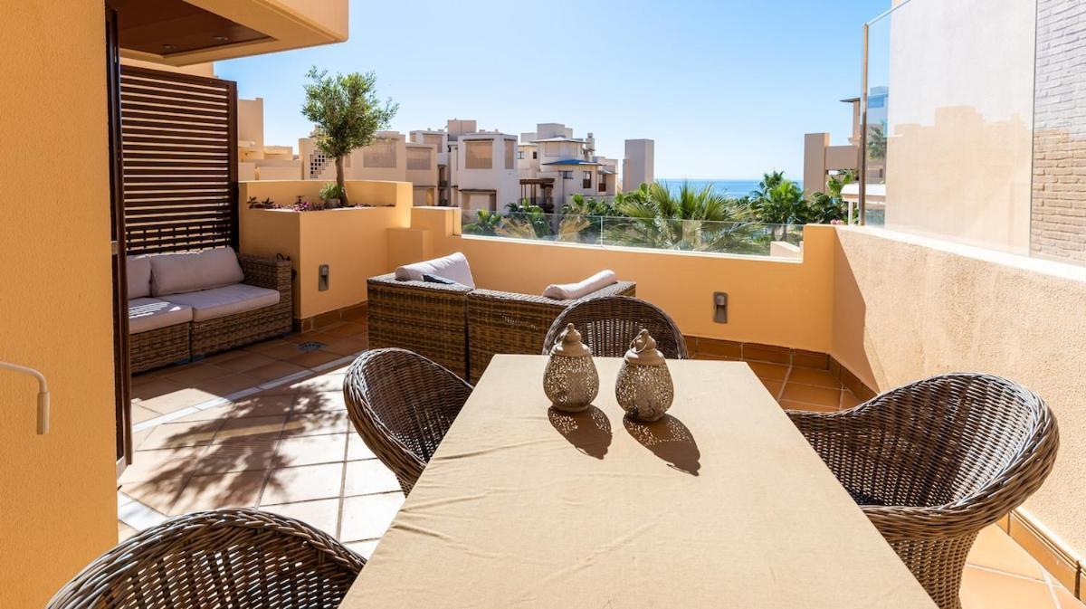3br Penthouse With Private Pool Estepona