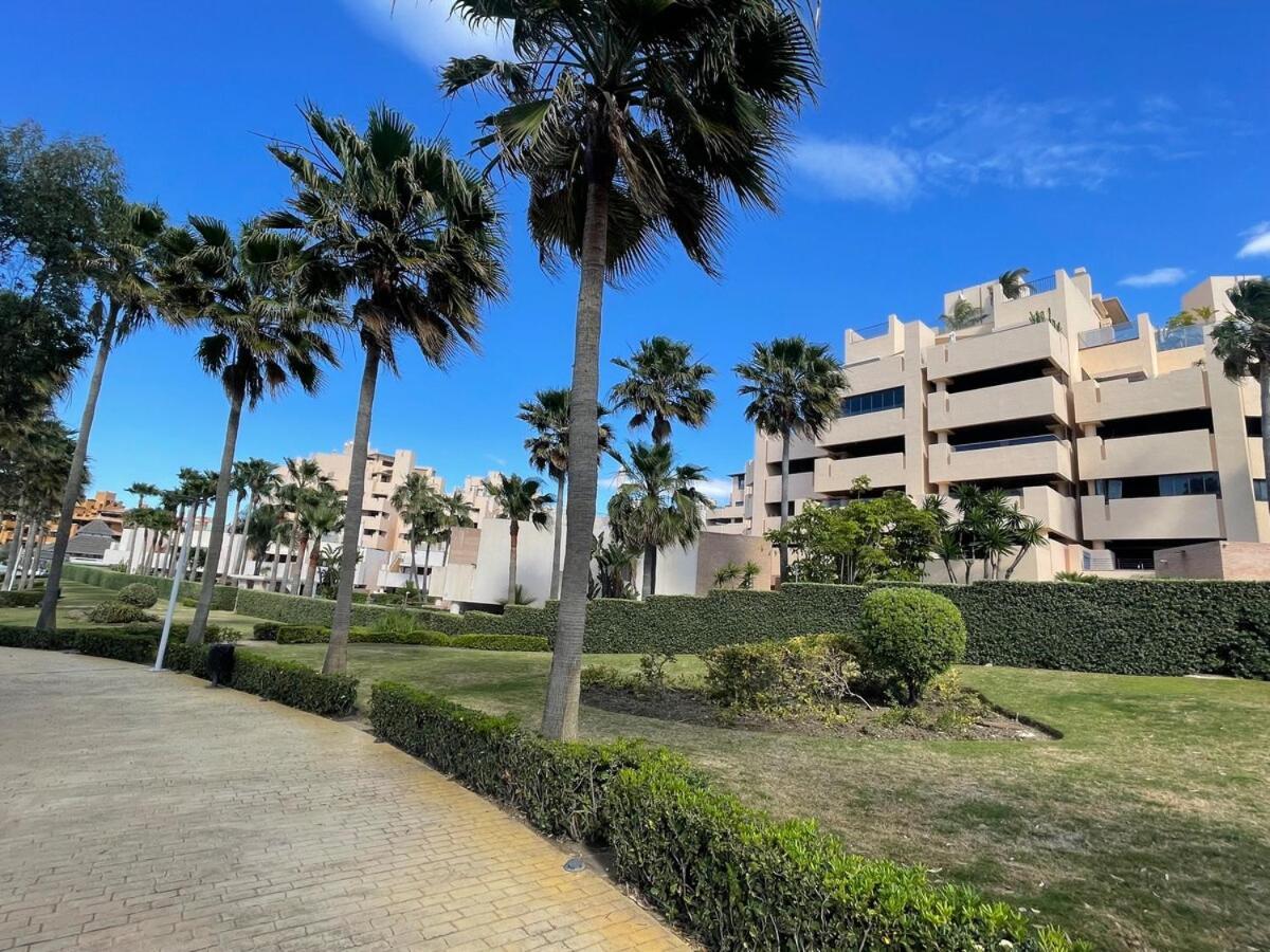 3br Penthouse With Private Pool Apartamento Estepona