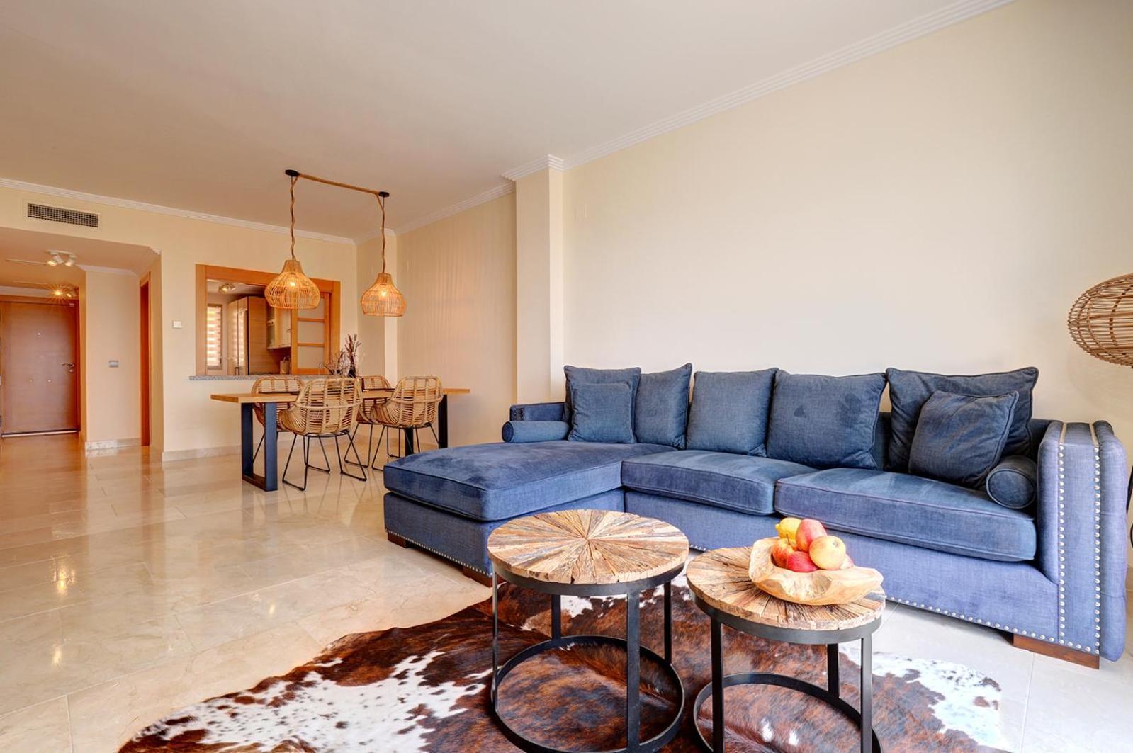 Panoramic Sea Views Penthouse Apartment Estepona