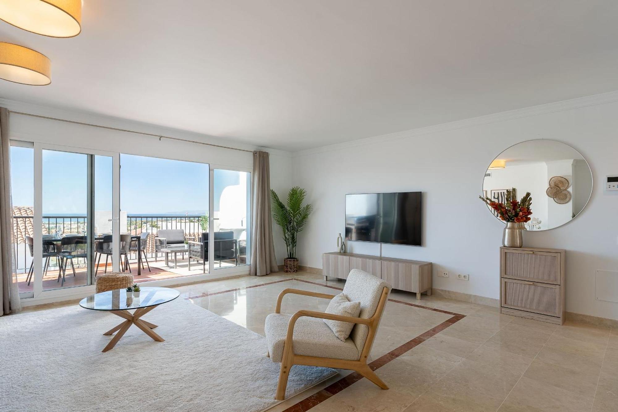 Paraiso Pueblo Penthouse With Solarium - 4202 *