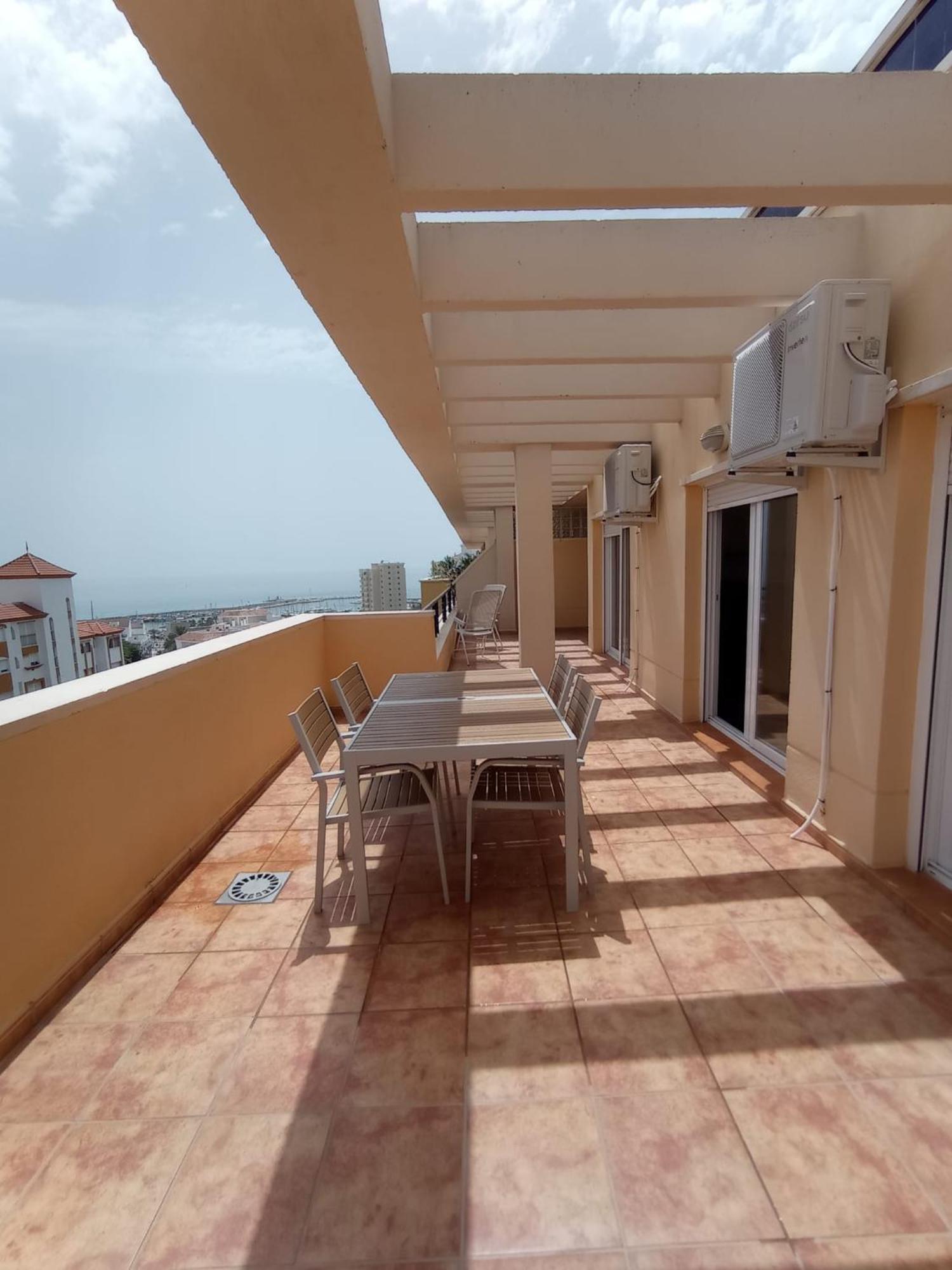 Apartamento Atico Premium Puerto Deportivo 3habpa Estepona